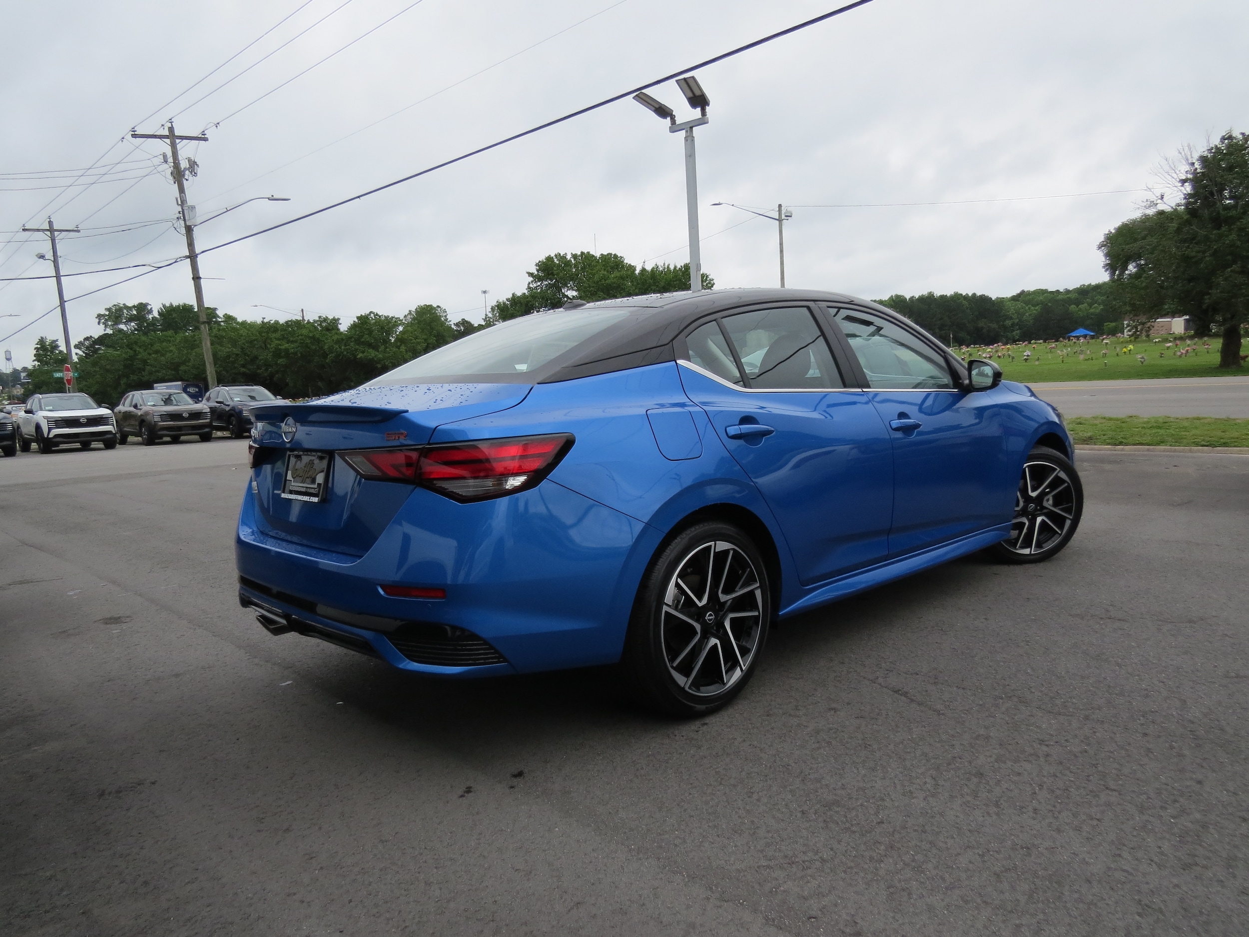 2025 Nissan Sentra SR Electric Blue/Super Black at Griffin Nissan