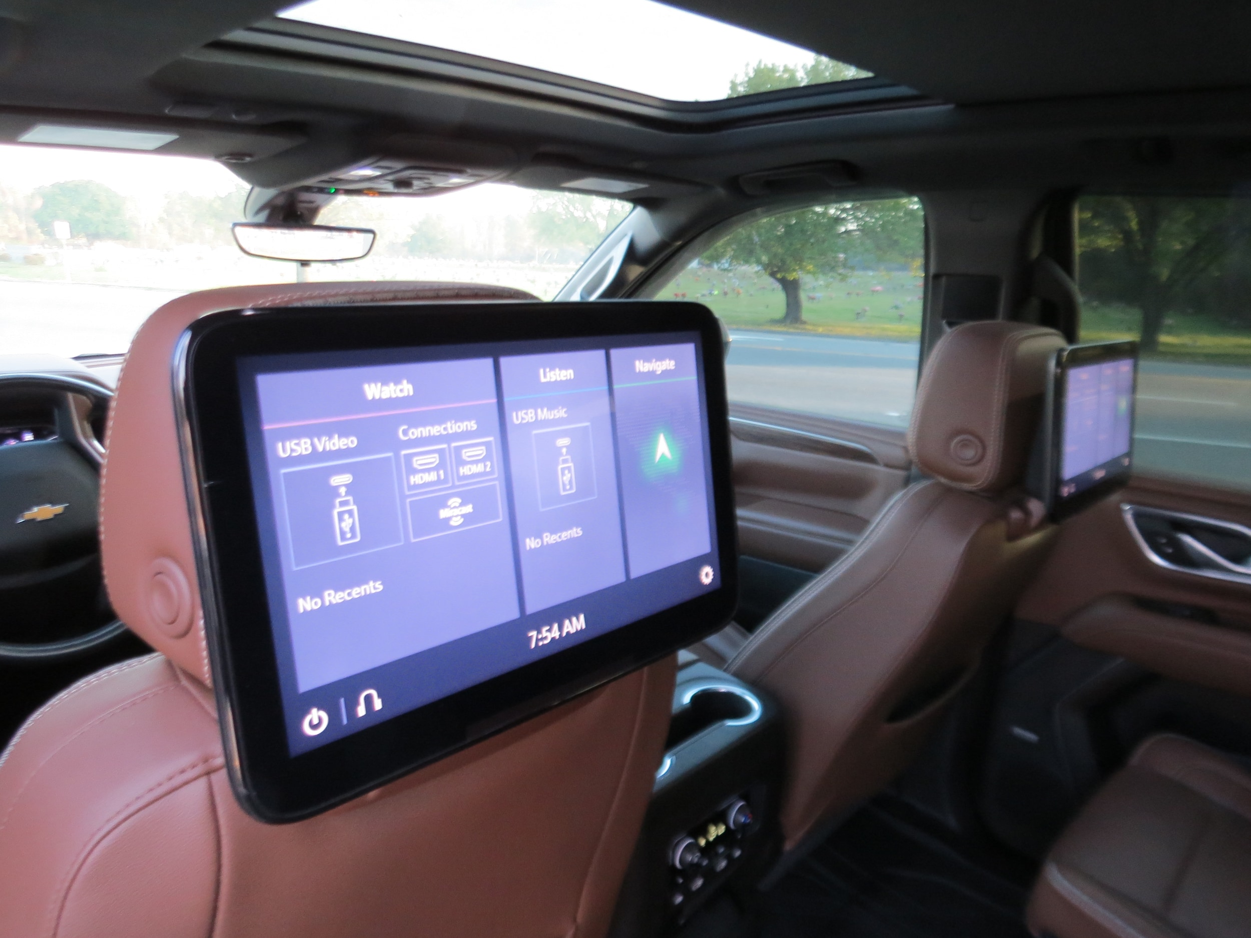2021 Chevrolet Tahoe High Country Iridescent Pearl Tricoat at Crews Chevrolet
