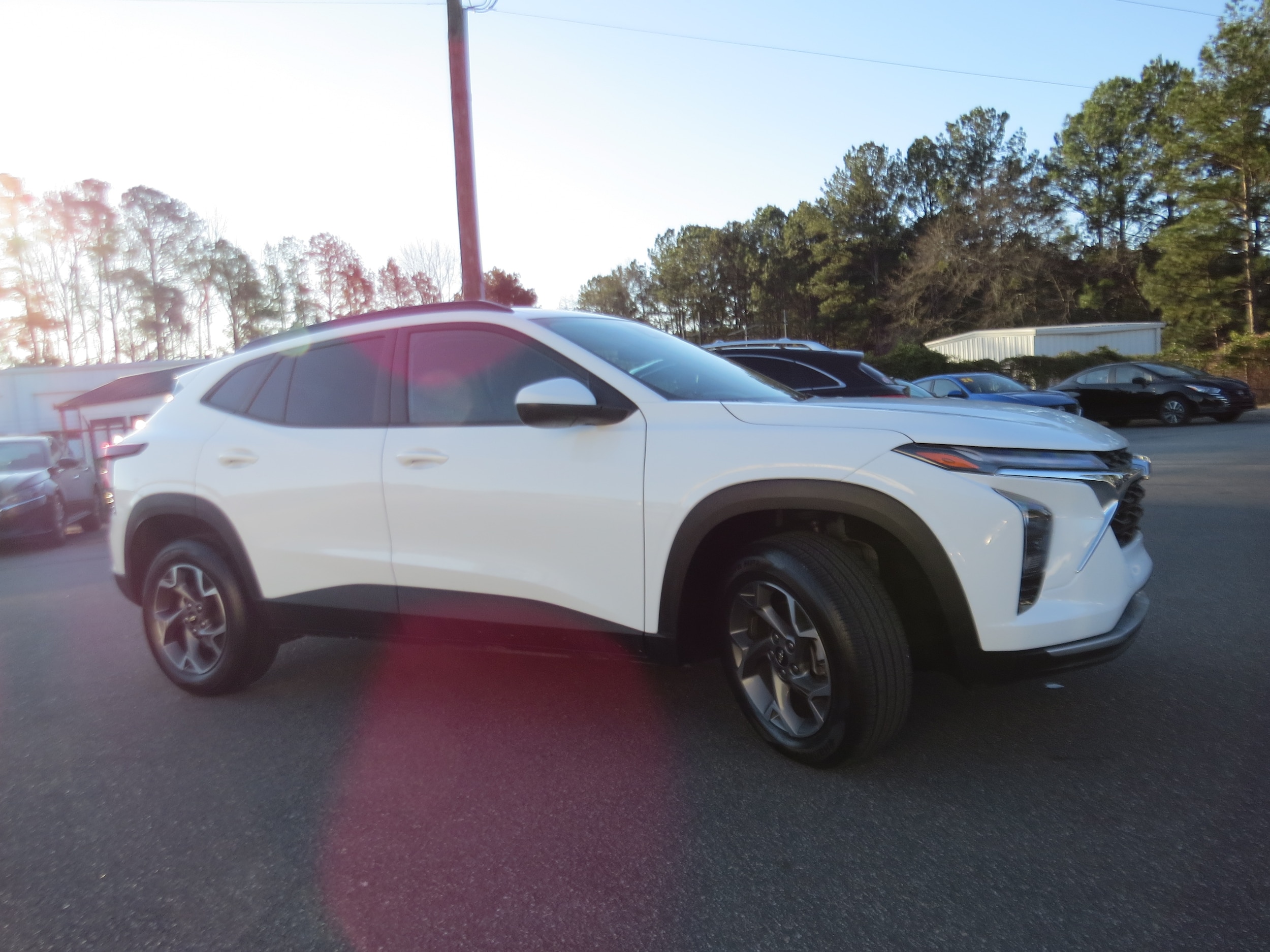 2025 Chevrolet Trax LT - 7