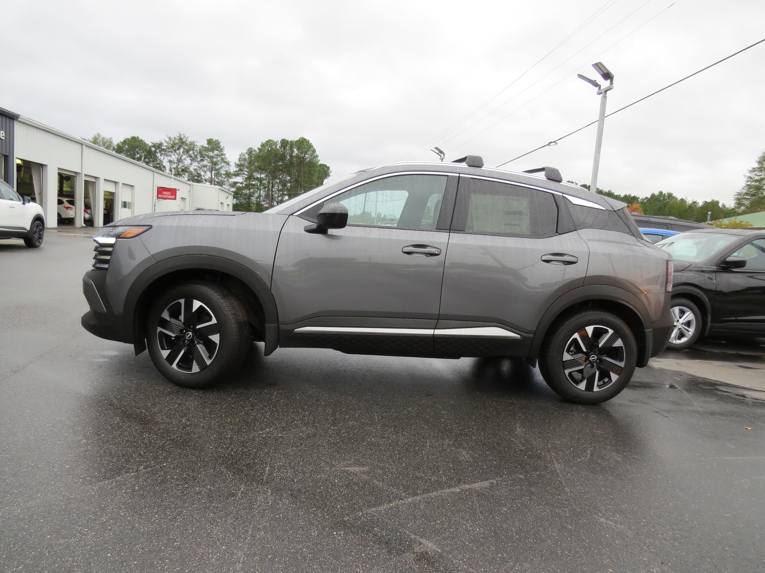 2026 Nissan Kicks SV Gun at Griffin Nissan
