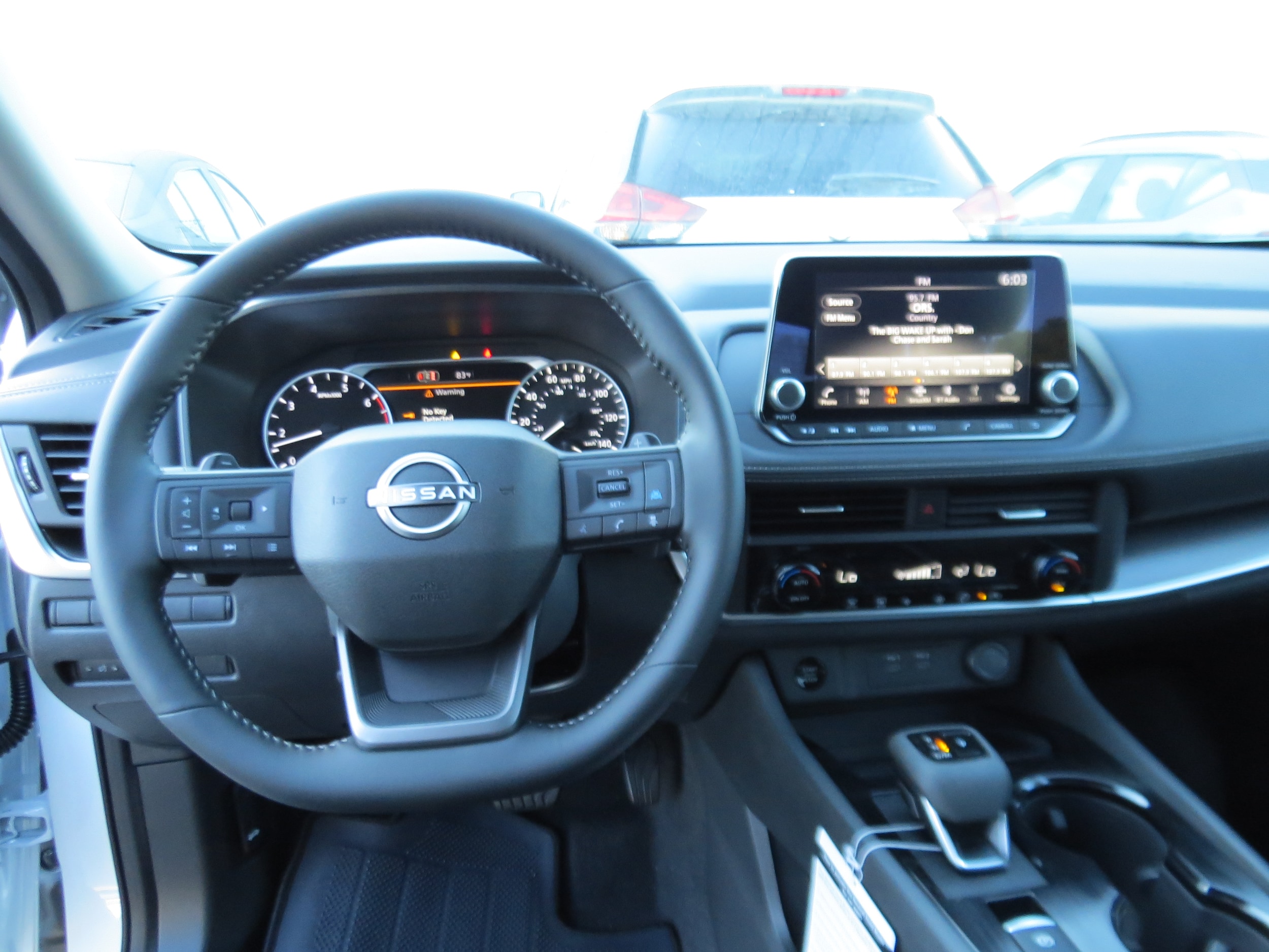 2026 Nissan Rogue SV Everest White Pearl Tricoat at Griffin Nissan