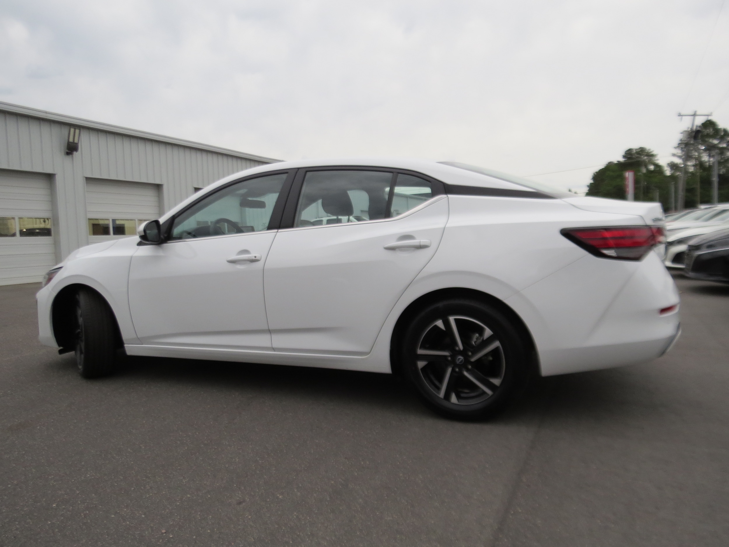 2025 Nissan Sentra SV Fresh Powder at Griffin CDJR