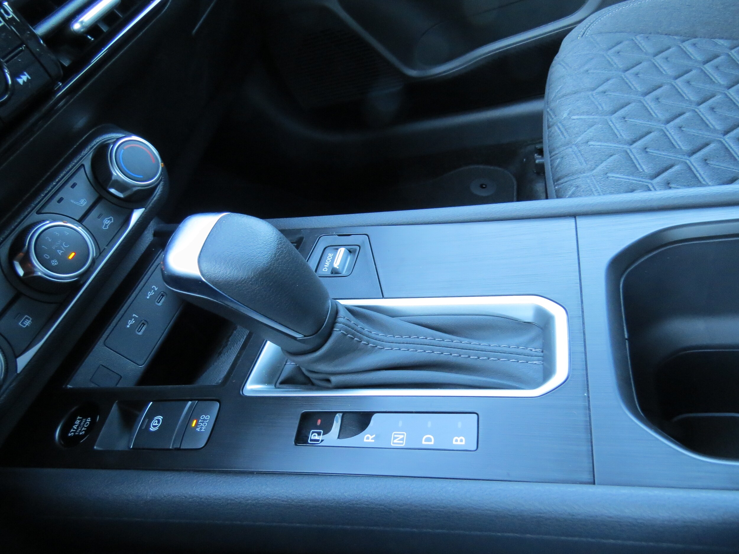 2025 Nissan Kicks SV Scarlet Ember Tintcoat at Griffin Nissan