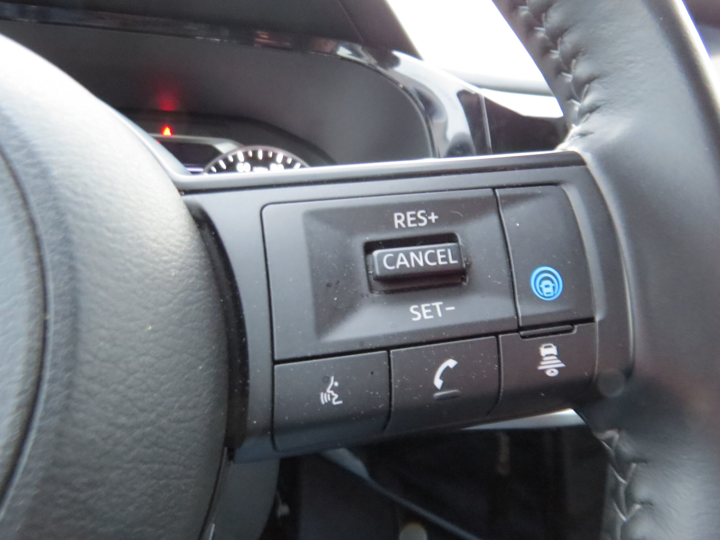 2025 Nissan Pathfinder SV Super Black at Griffin Nissan