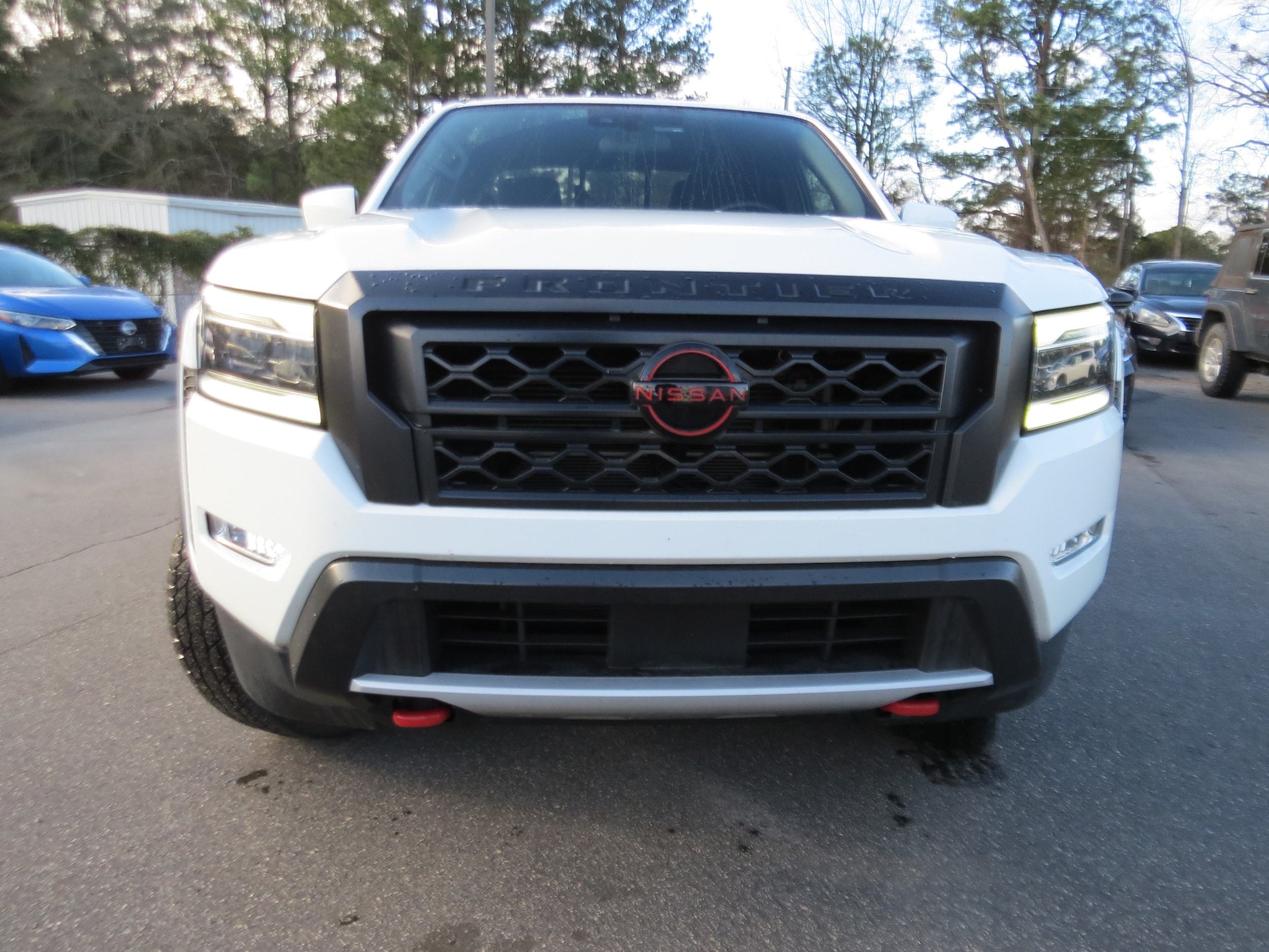 2023 Nissan Frontier PRO-X - 8
