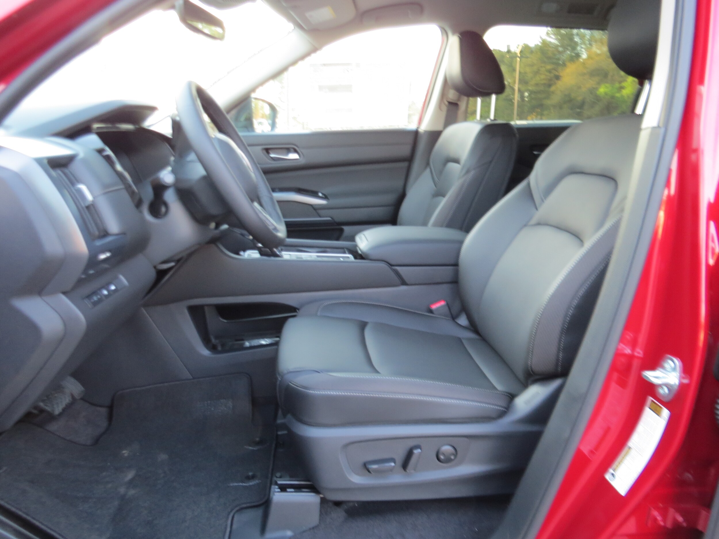2026 Nissan Pathfinder SL Scarlet Ember Tintcoat at Griffin Nissan