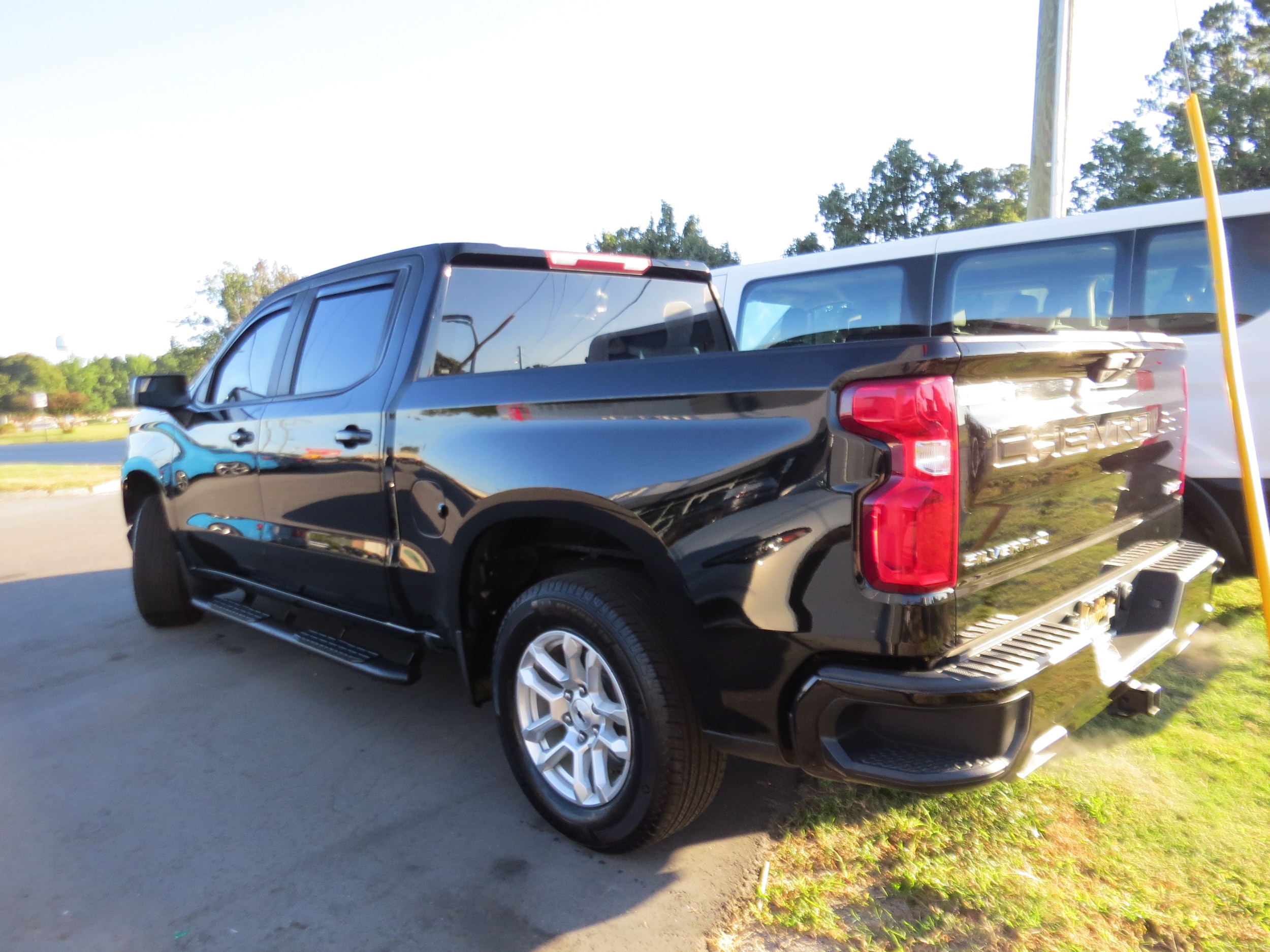2020 Chevrolet Silverado 1500 RST - 2