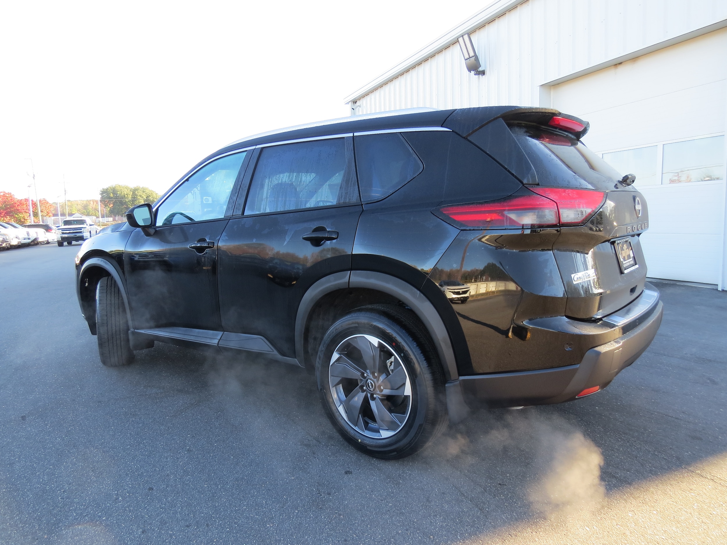 2026 Nissan Rogue SV - 3