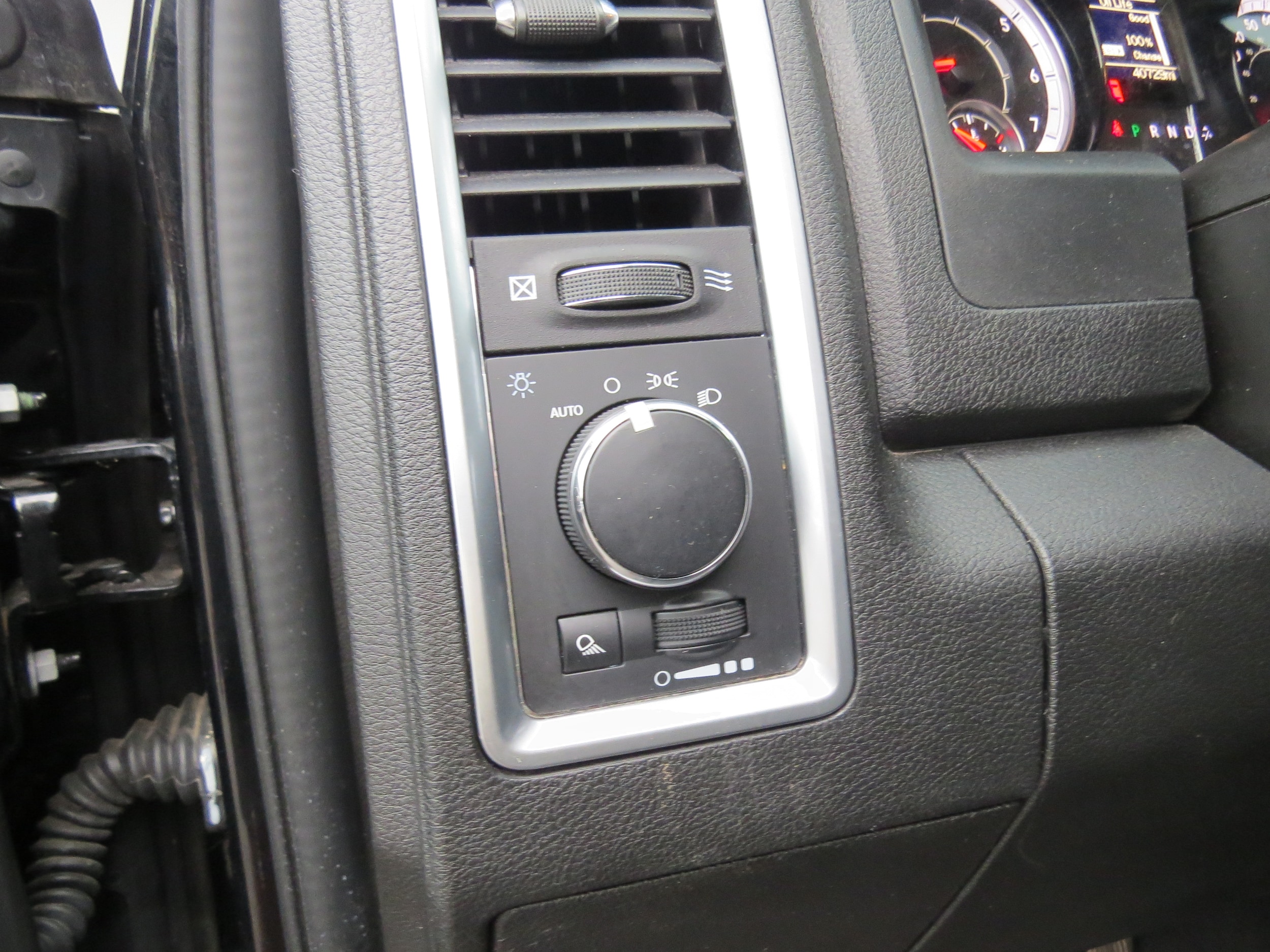 2024 Ram 1500 Classic Warlock Diamond Black Crystal Pearlcoat at Griffin Nissan