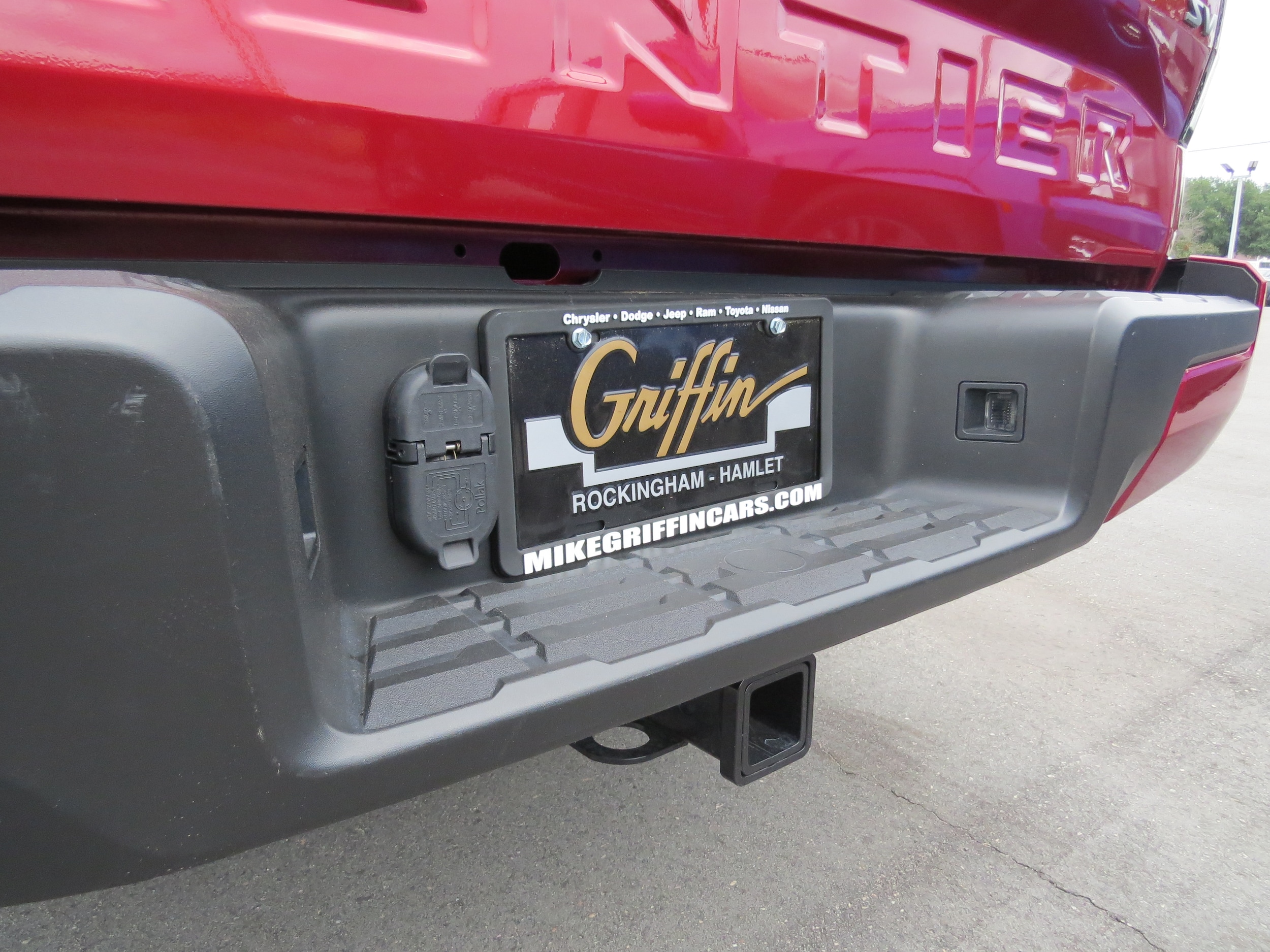 2024 Nissan Frontier SV Cardinal Red Metallic Tricoat at Griffin Nissan