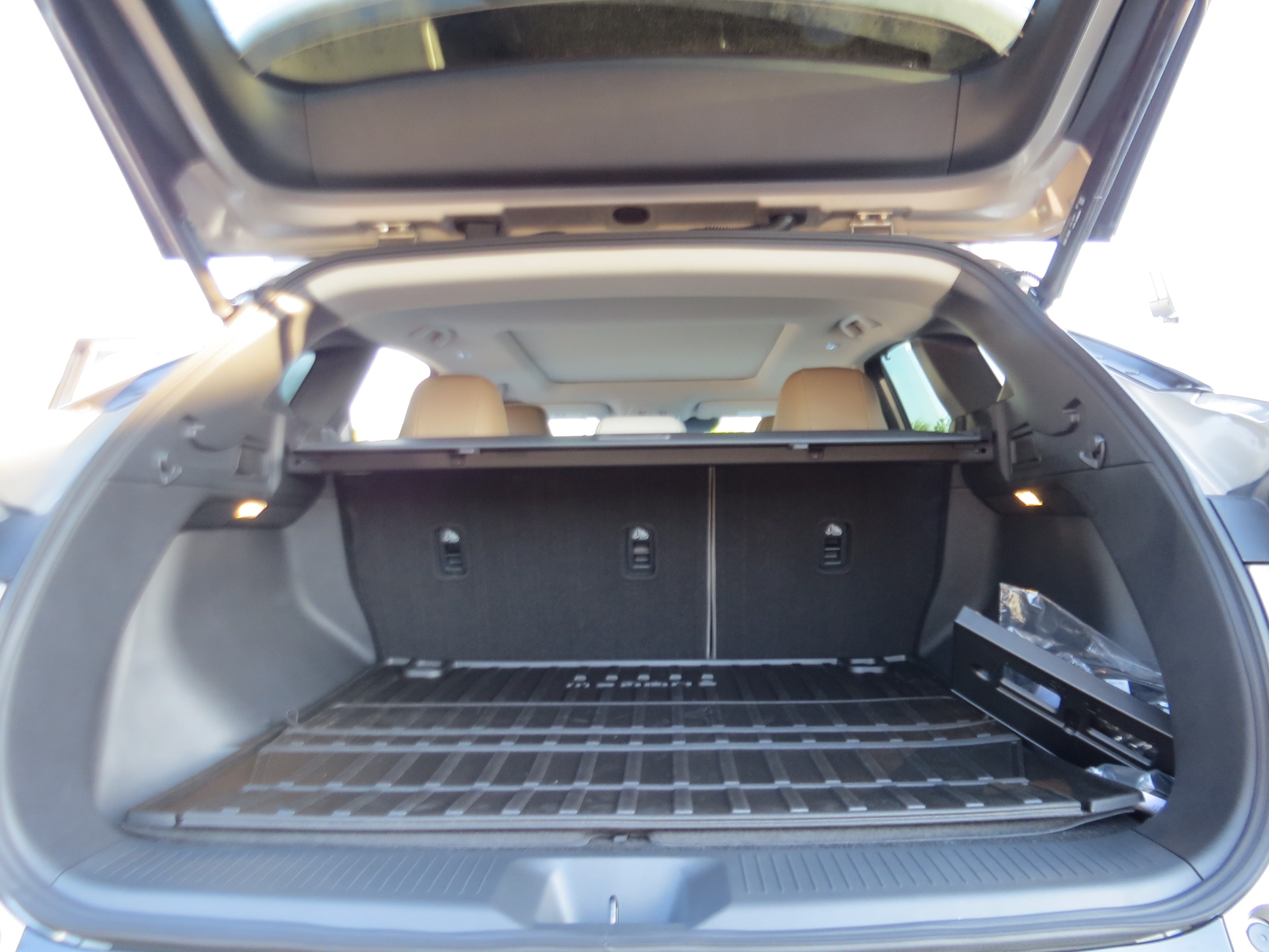 2026 Nissan Murano Platinum Champagne Silver at Griffin Nissan