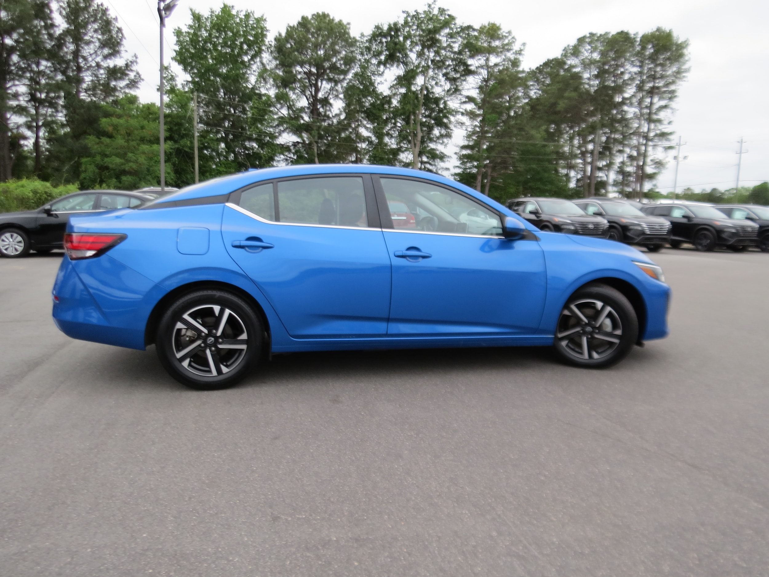 2025 Nissan Sentra SV Electric Blue Metallic at Griffin CDJR