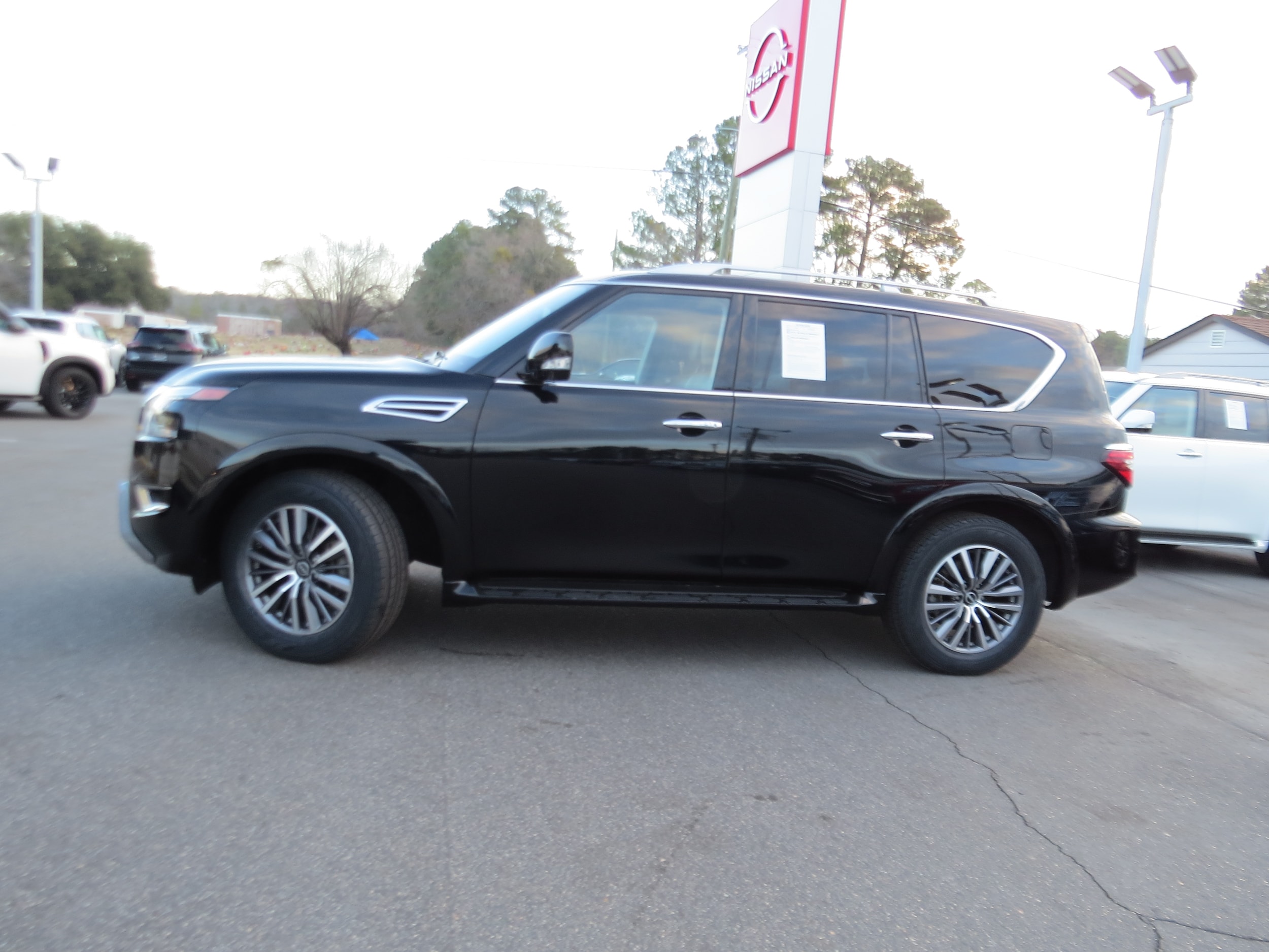 2024 Nissan Armada SL - 2