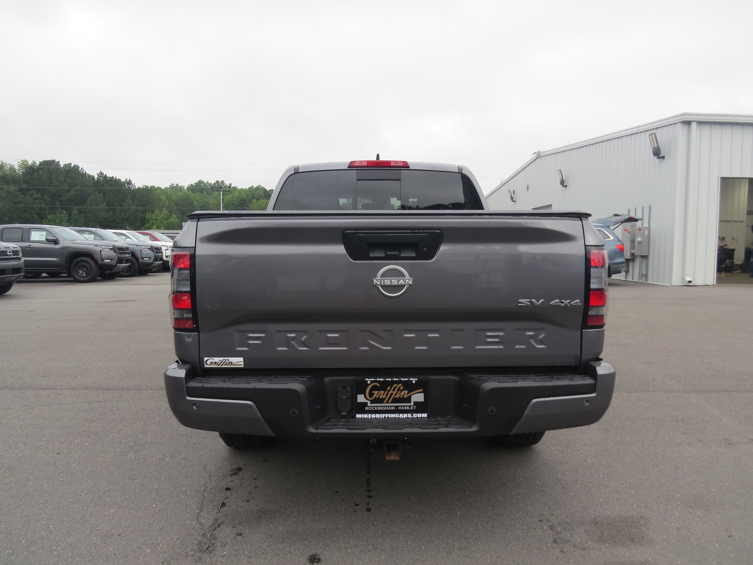 2024 Nissan Frontier SV - 4