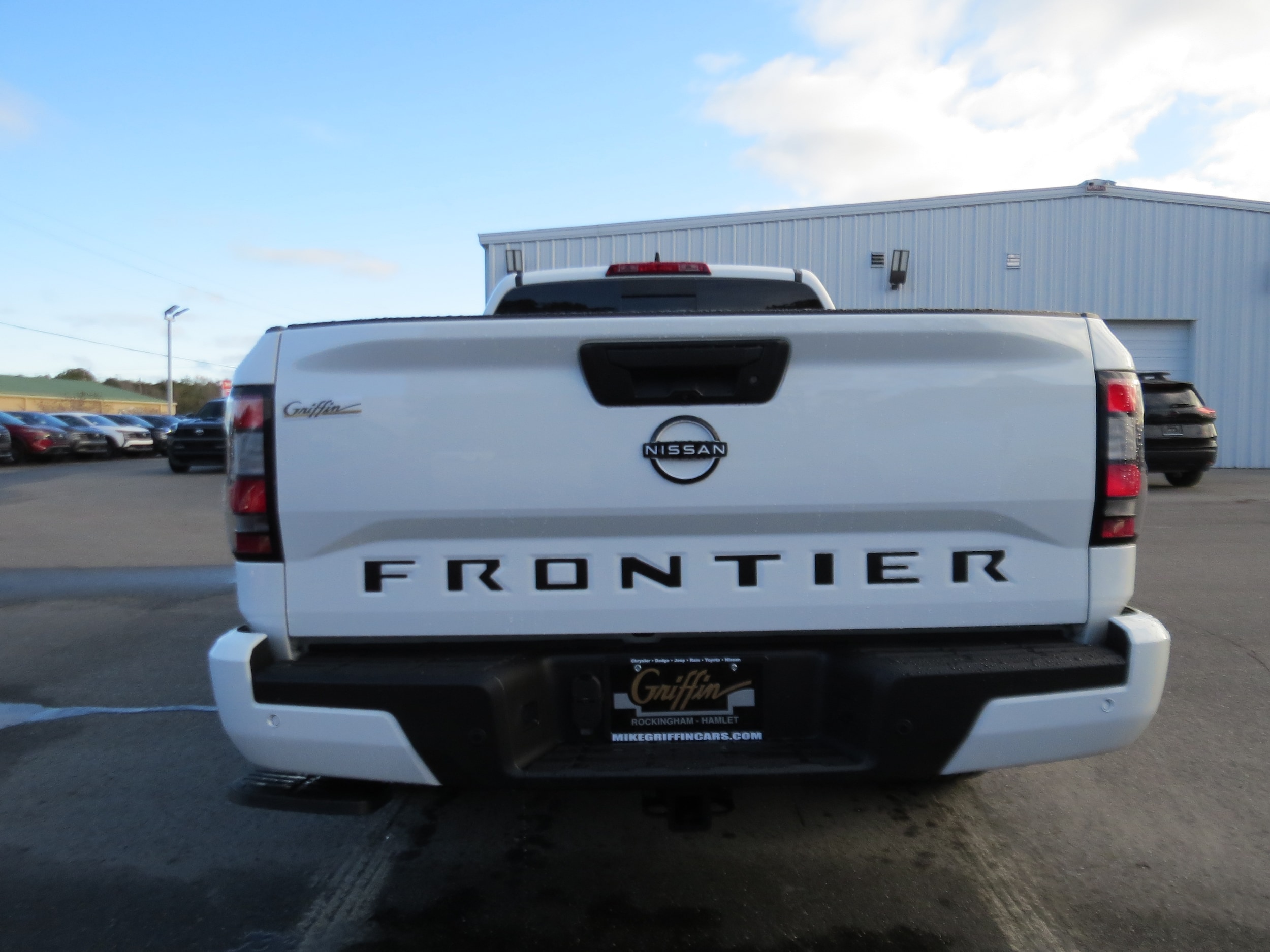 2026 Nissan Frontier SV - 4