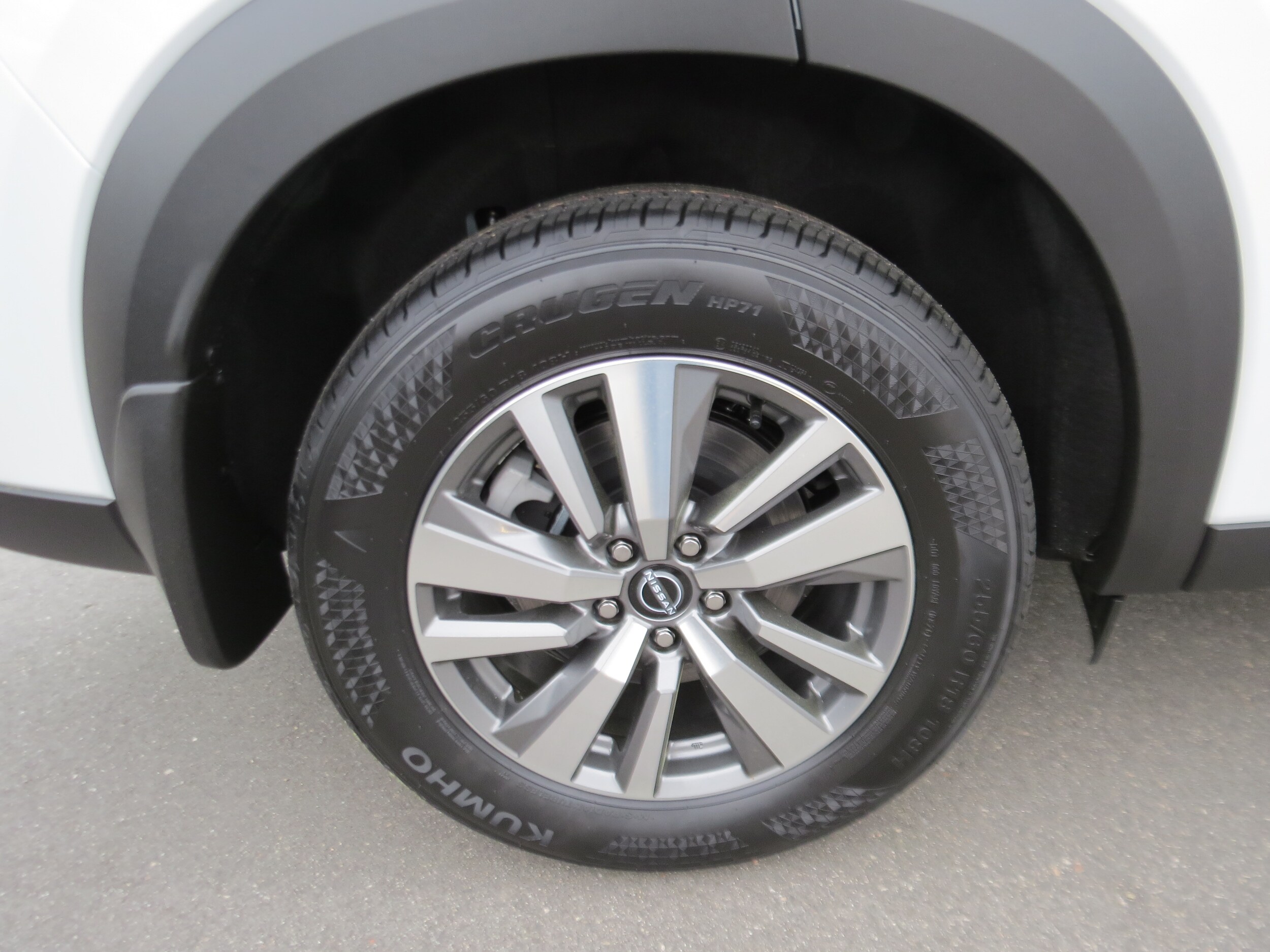 2026 Nissan Pathfinder SL Everest White Pearl Tricoat at Griffin Nissan
