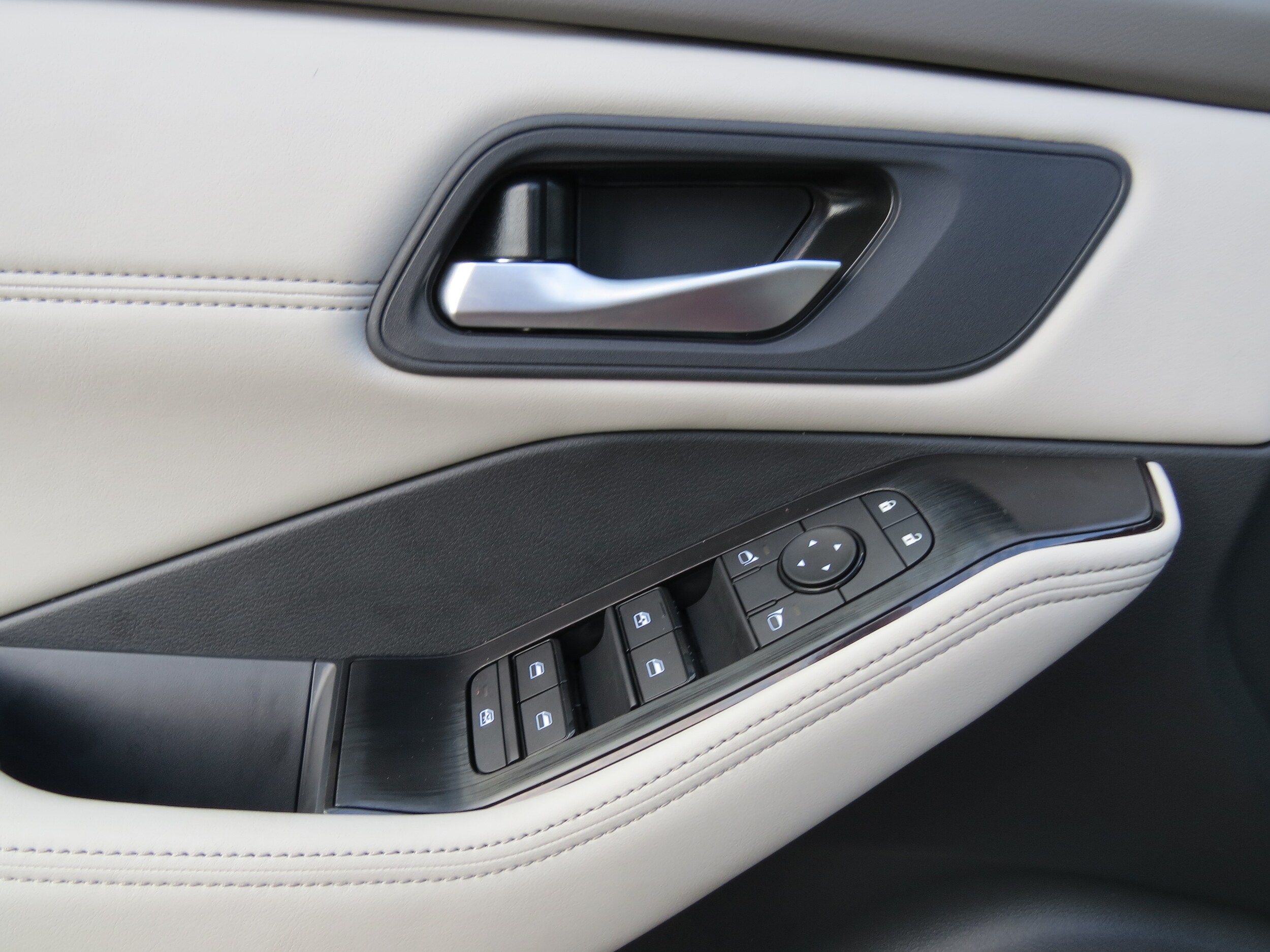 2026 Nissan Rogue SV Scarlet Ember Tintcoat at Griffin Nissan