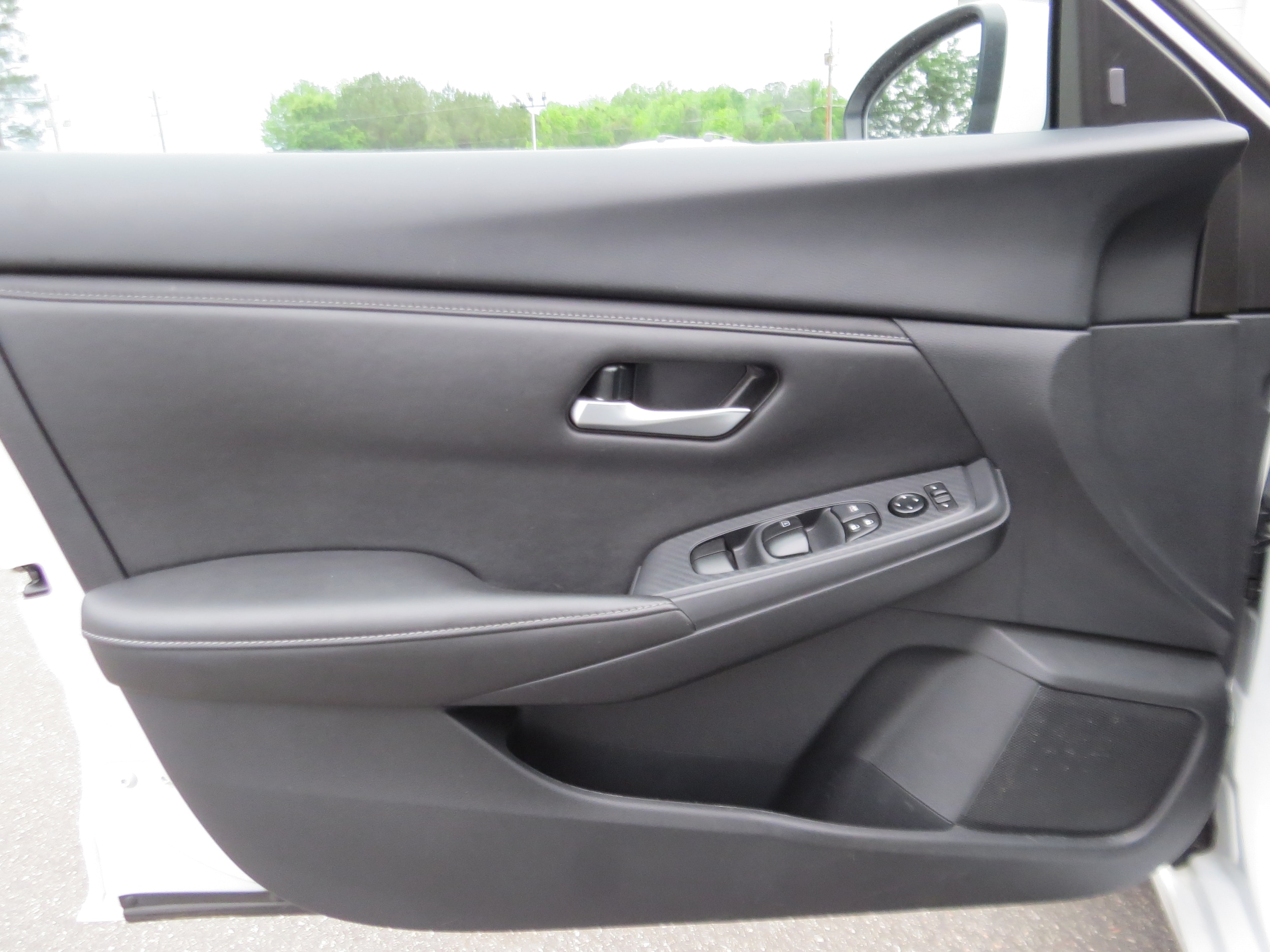 2025 Nissan Sentra SV Fresh Powder at Griffin CDJR