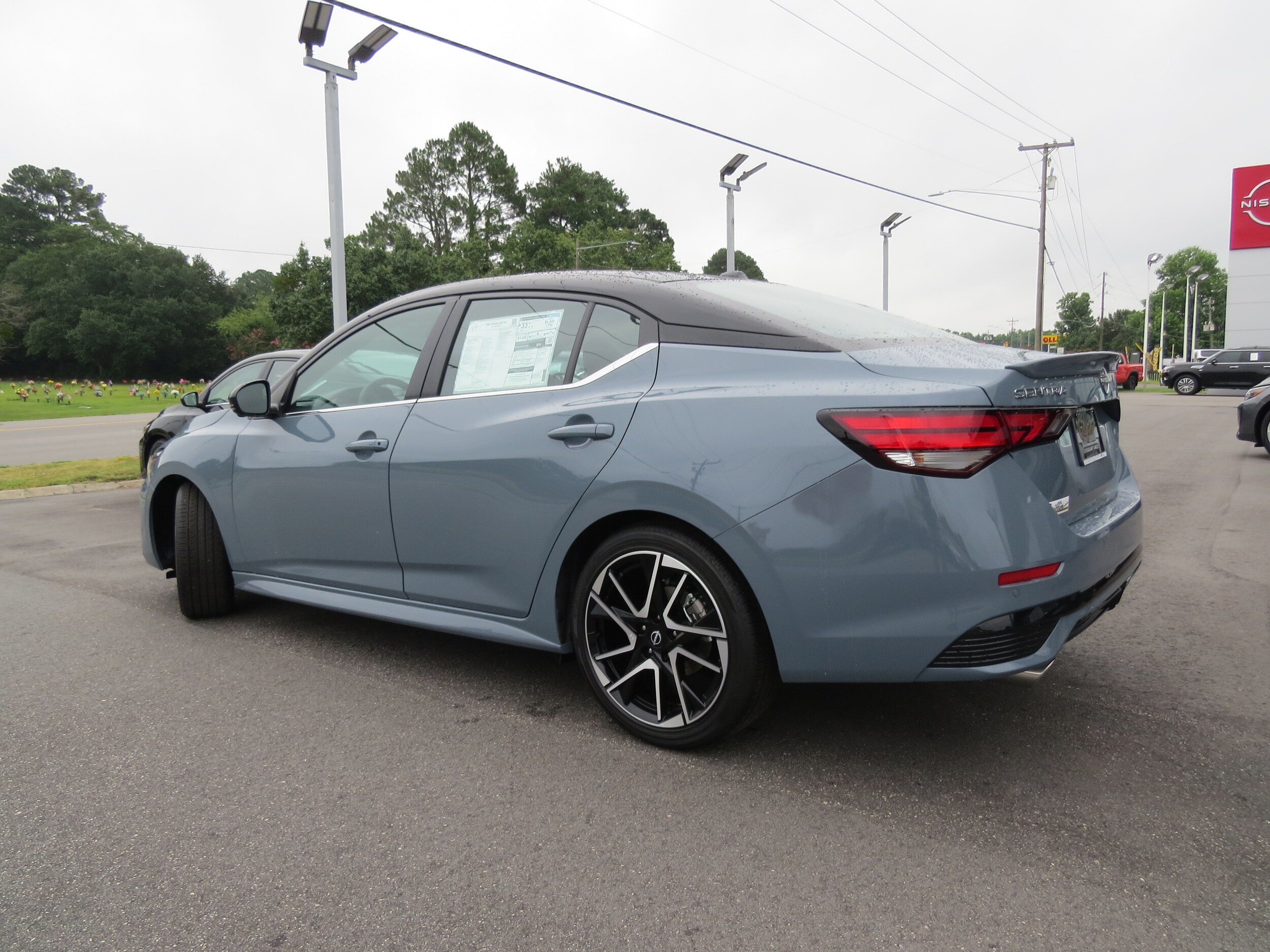 2025 Nissan Sentra SR Atlantic Gray/Super Black at Griffin Nissan