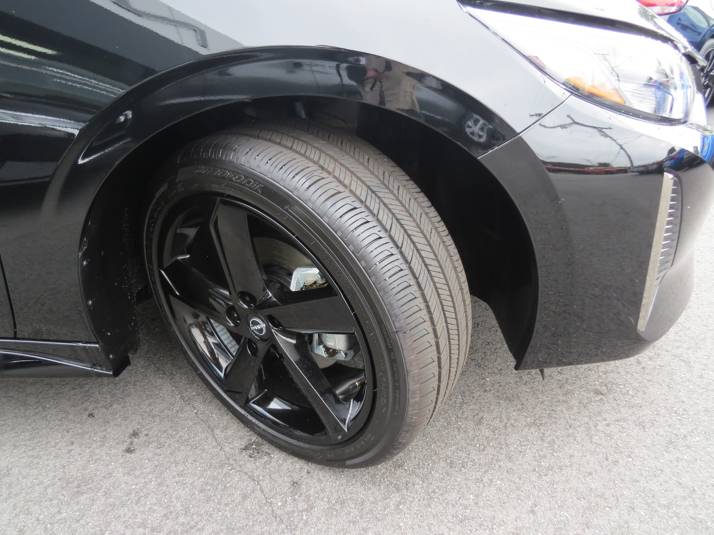 2025 Nissan Sentra SR Super Black at Griffin Nissan