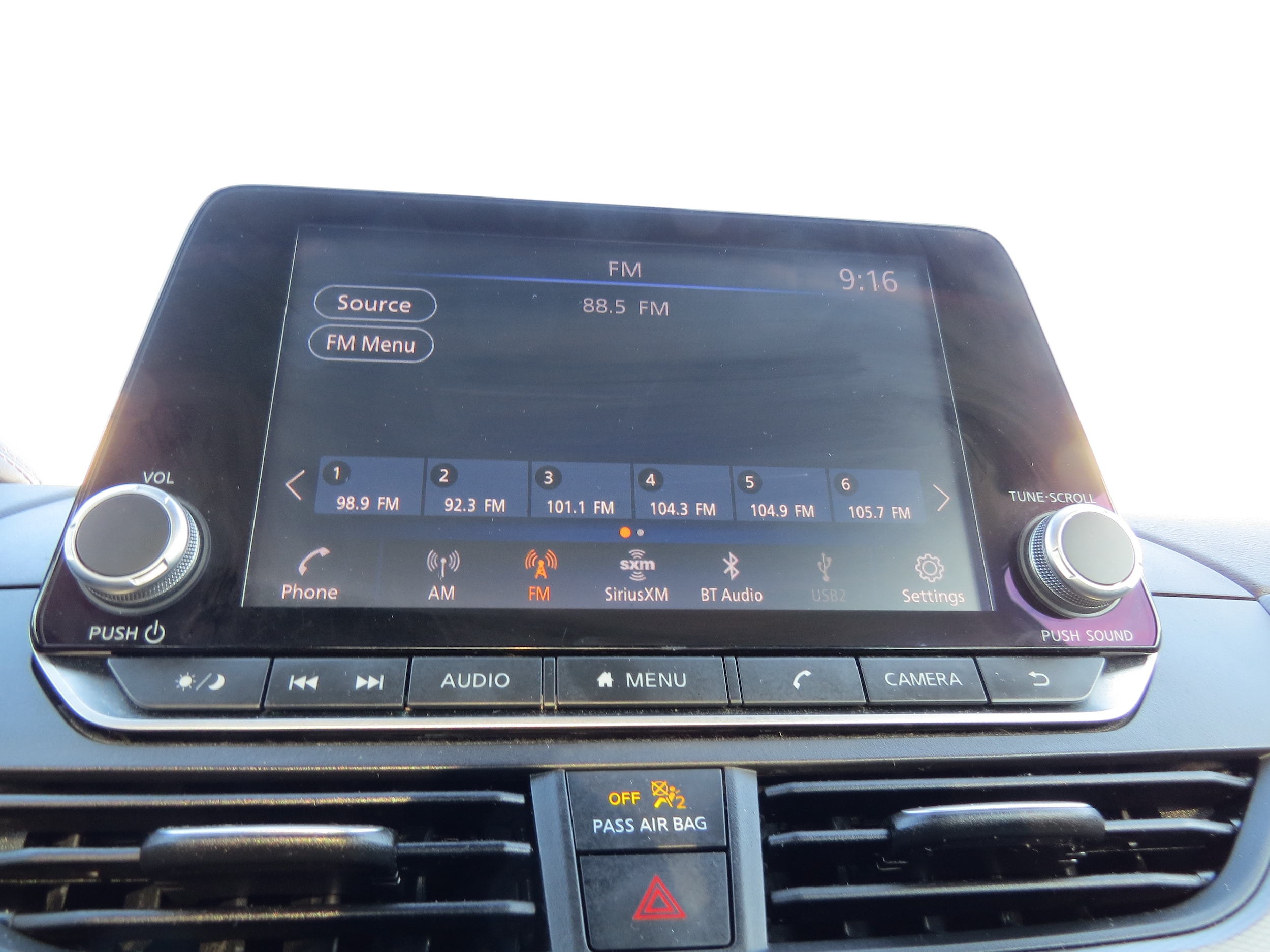 2024 Nissan Altima 2.5 SR Glacier White at Griffin Nissan