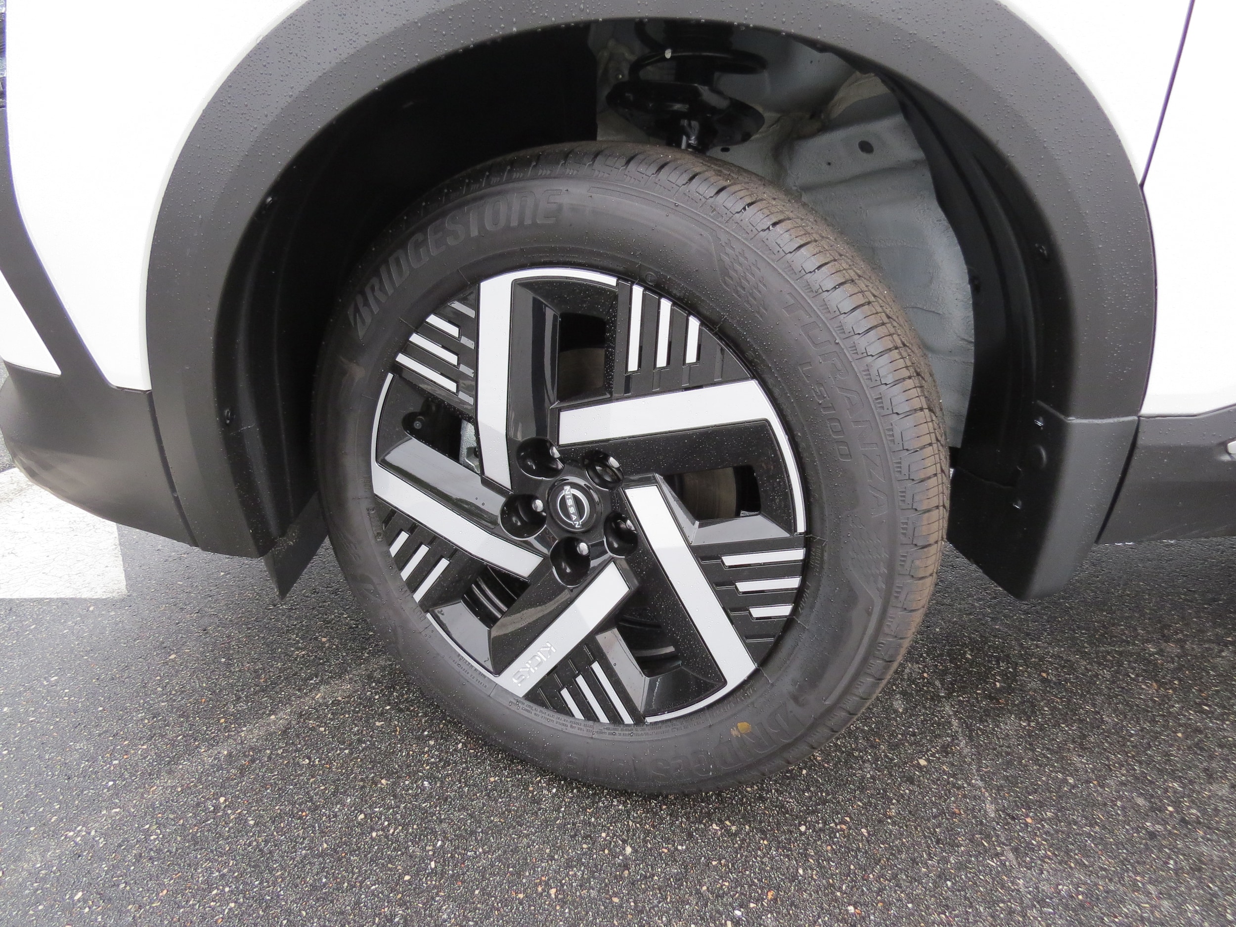 2026 Nissan Kicks SV Aspen White Tricoat at Griffin Nissan