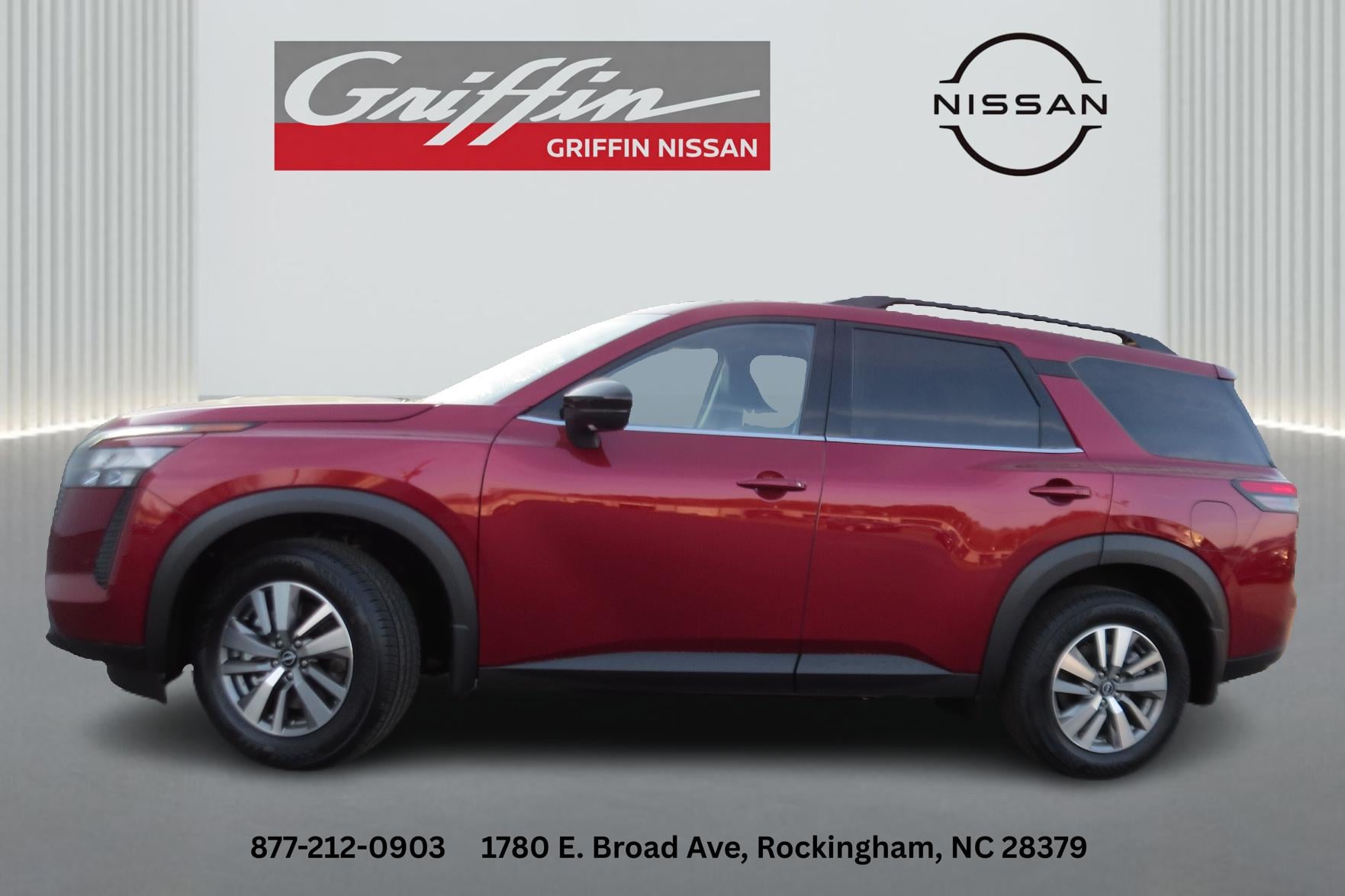 2026 Nissan Pathfinder SL Scarlet Ember Tintcoat at Griffin Nissan