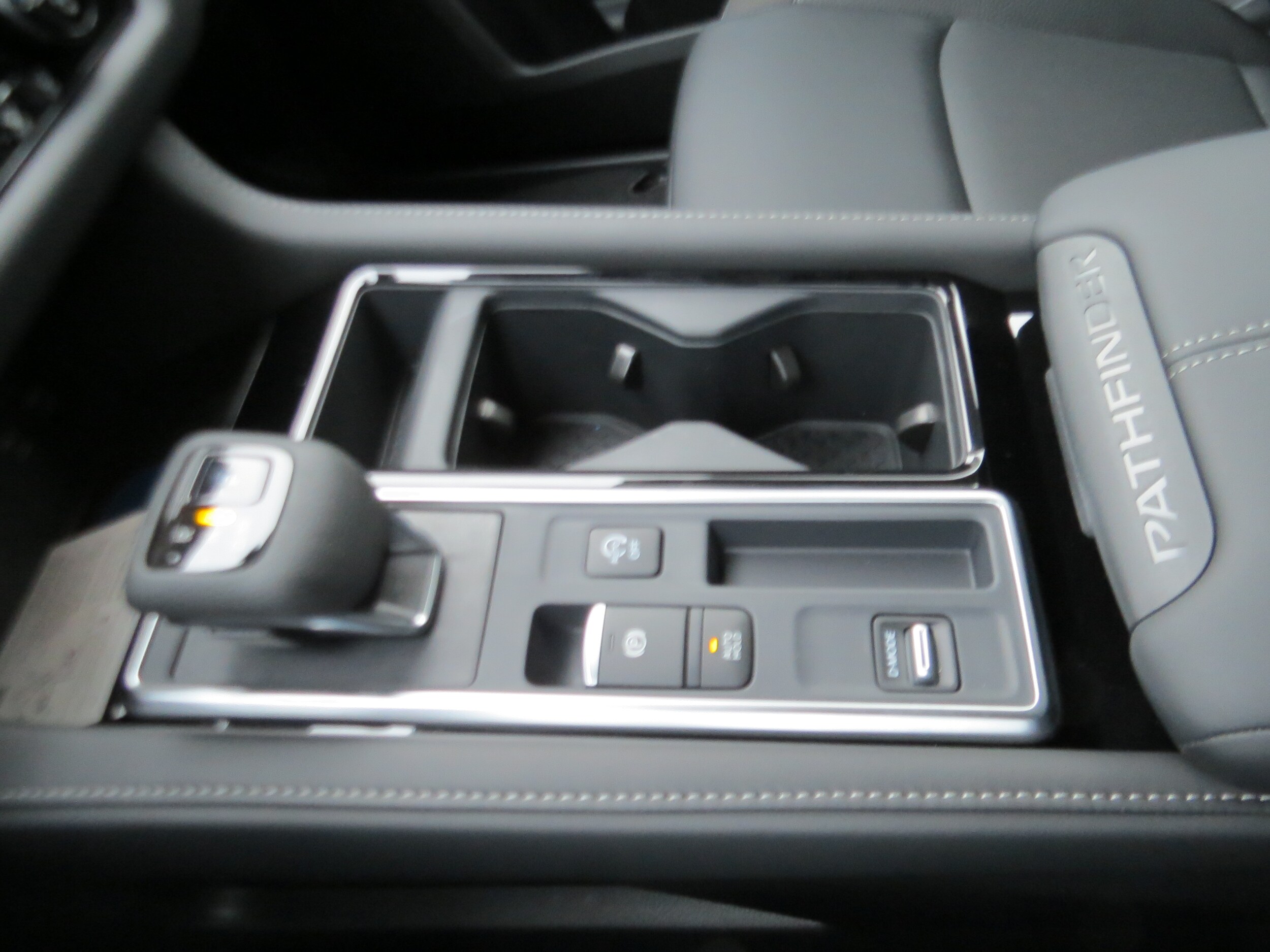 2026 Nissan Pathfinder SL Scarlet Ember Tintcoat at Griffin Nissan
