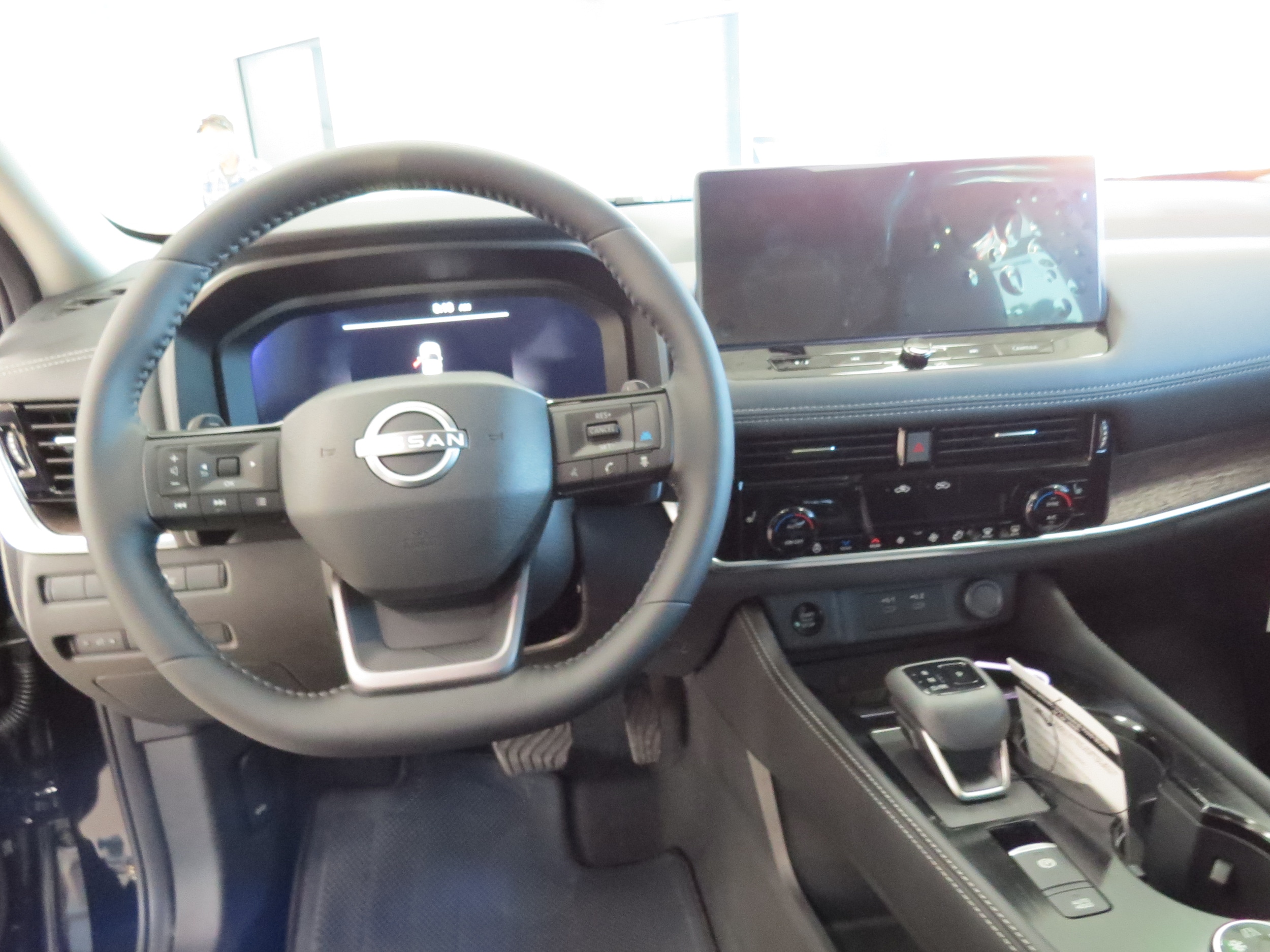 2026 Nissan Rogue Platinum Super Black at Griffin Nissan