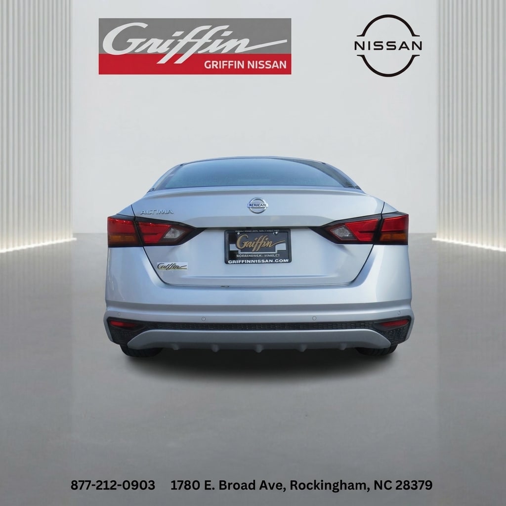 Used 2021 Nissan Altima 2.5 S Car