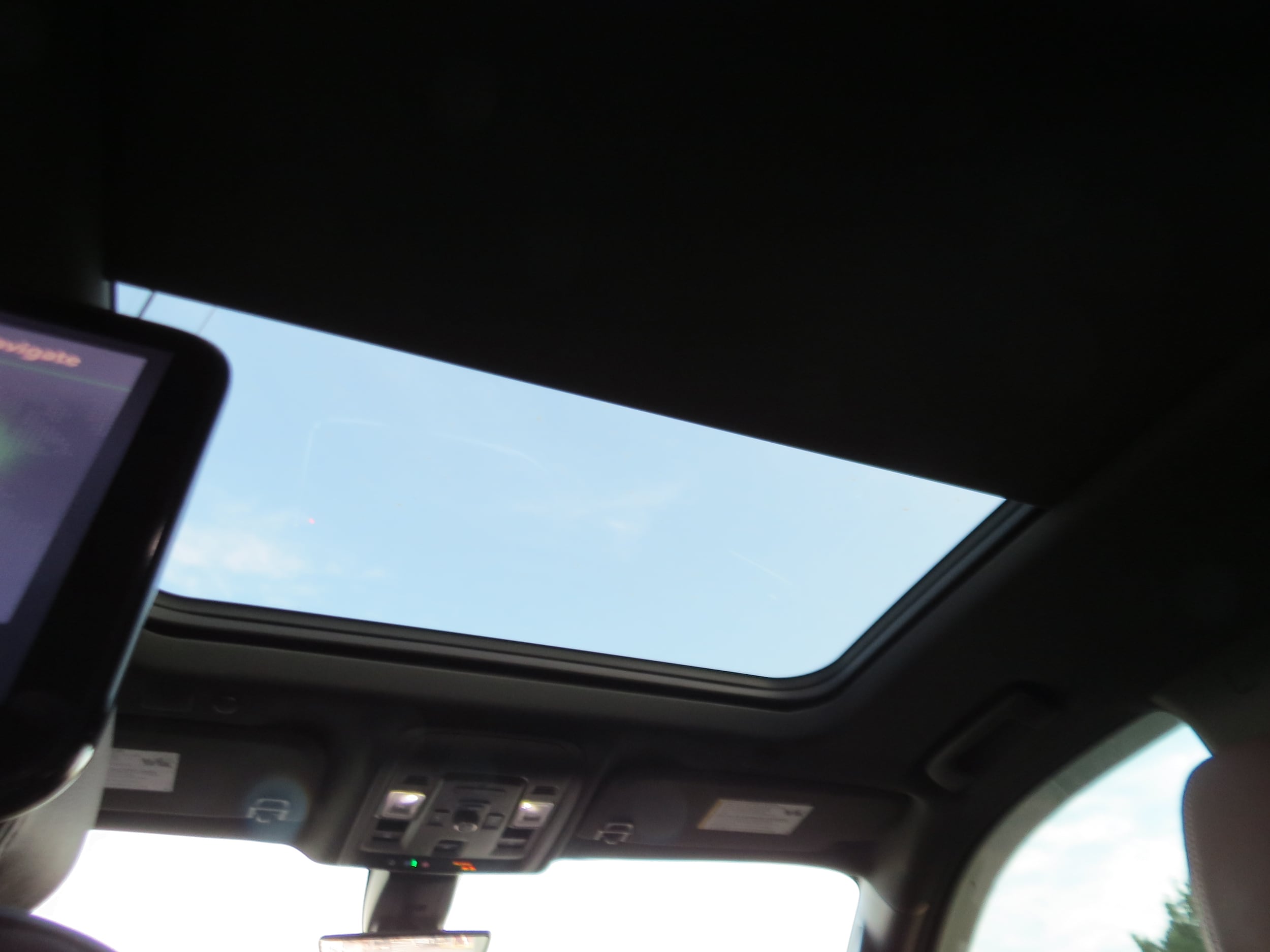2021 Chevrolet Tahoe High Country Iridescent Pearl Tricoat at Crews Chevrolet