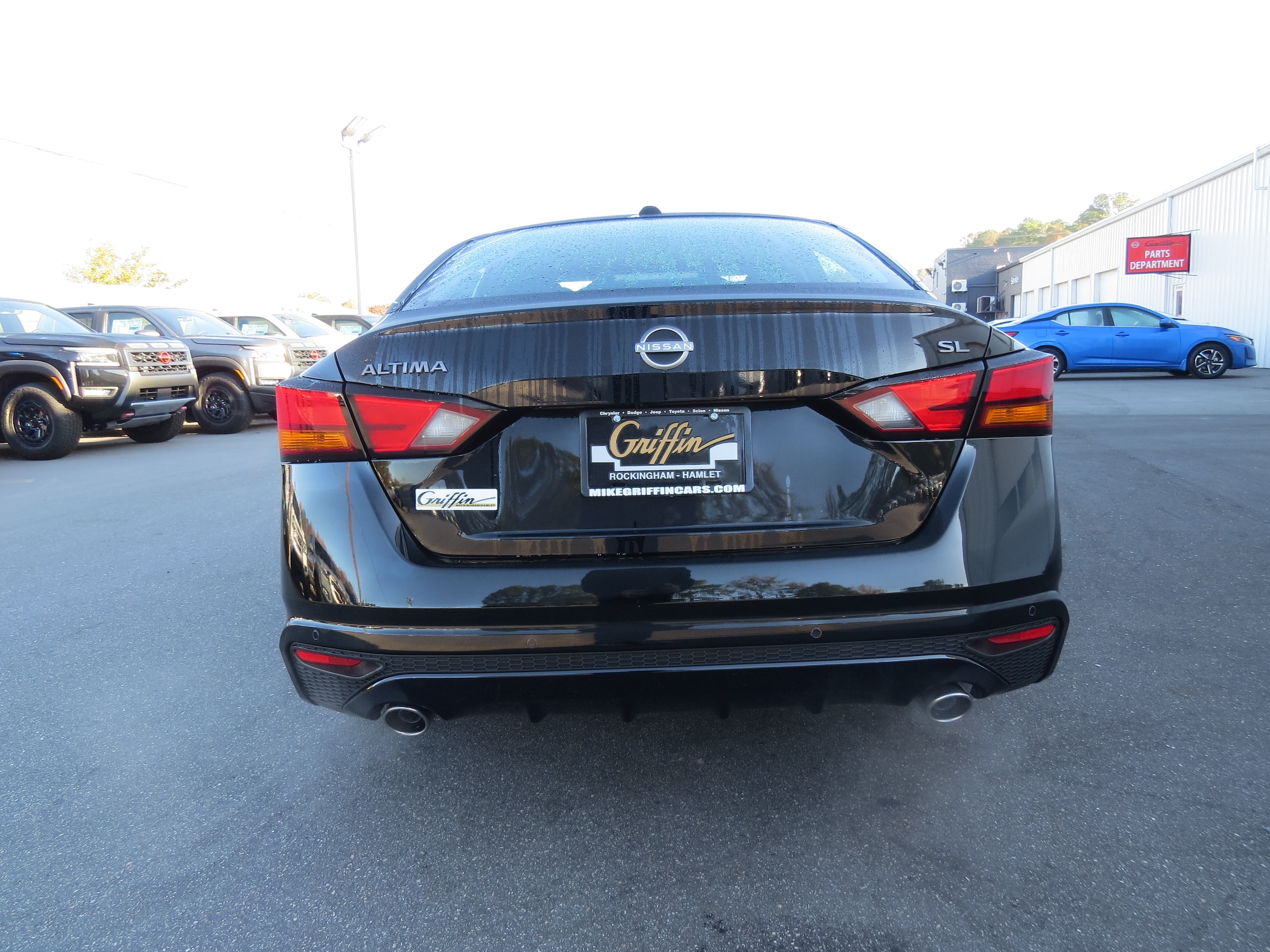2025 Nissan Altima SL Super Black at Payless Car Sales