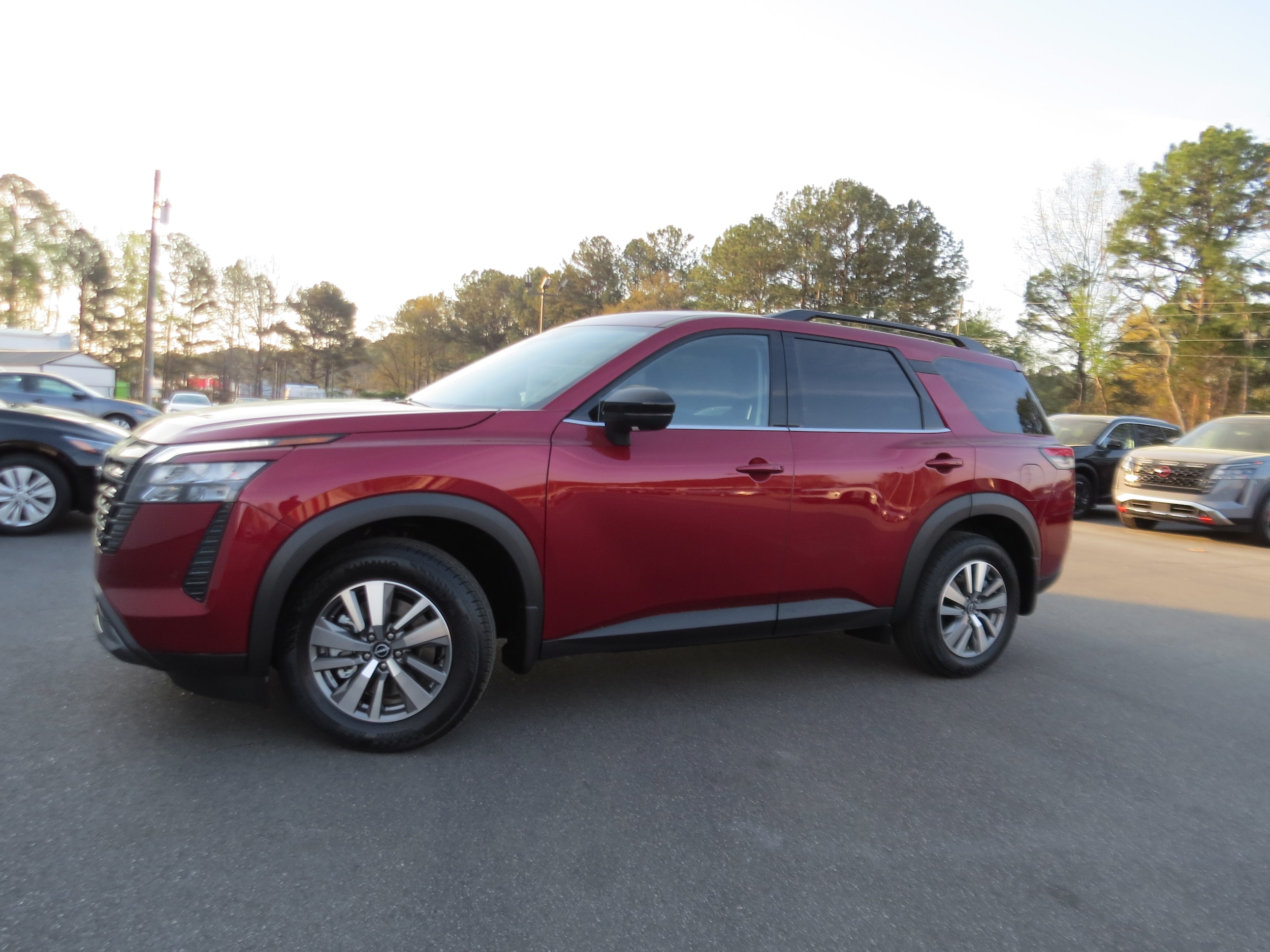 2026 Nissan Pathfinder SL Scarlet Ember Tintcoat at Griffin Nissan