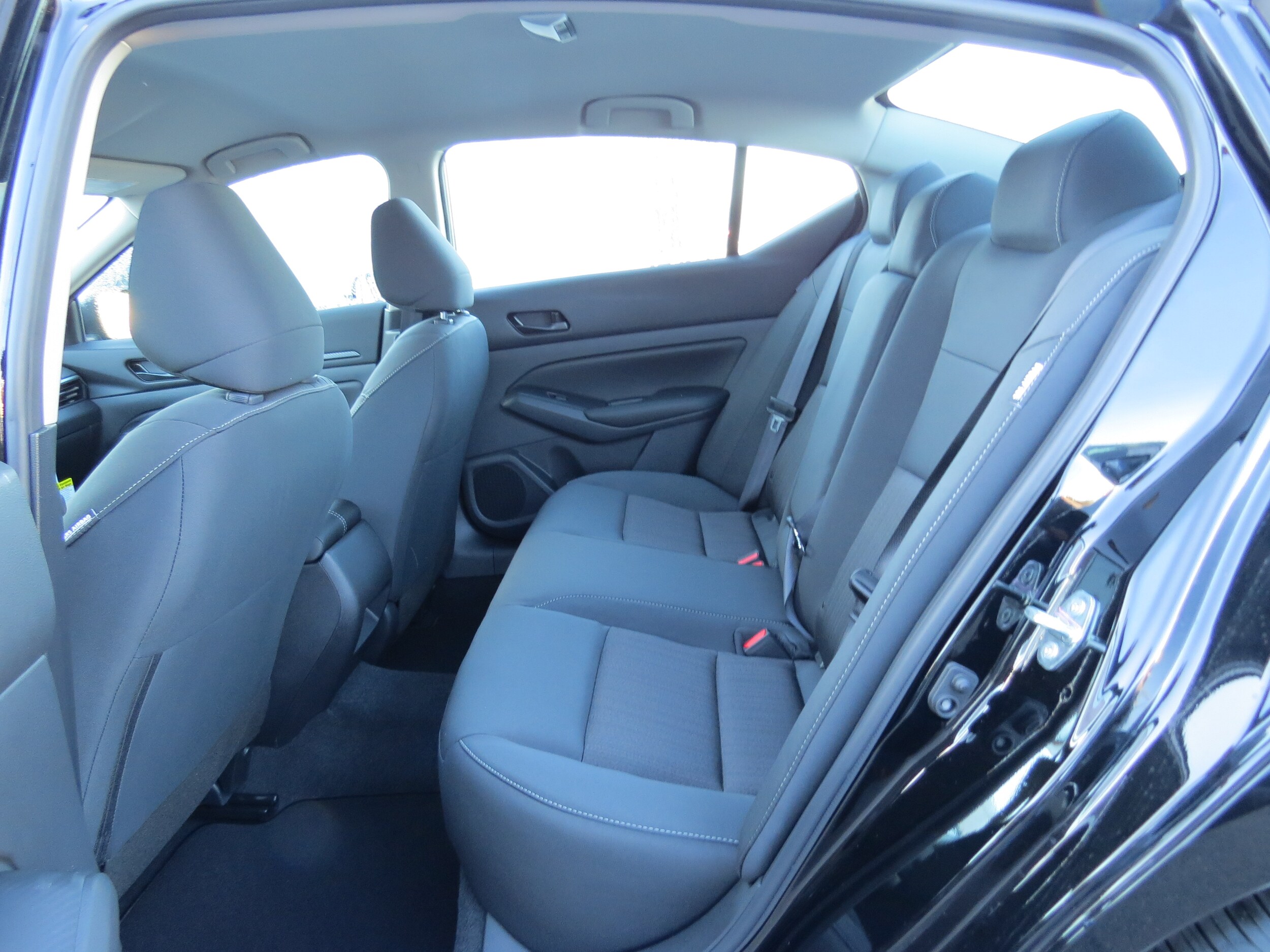 2025 Nissan Altima S - 8