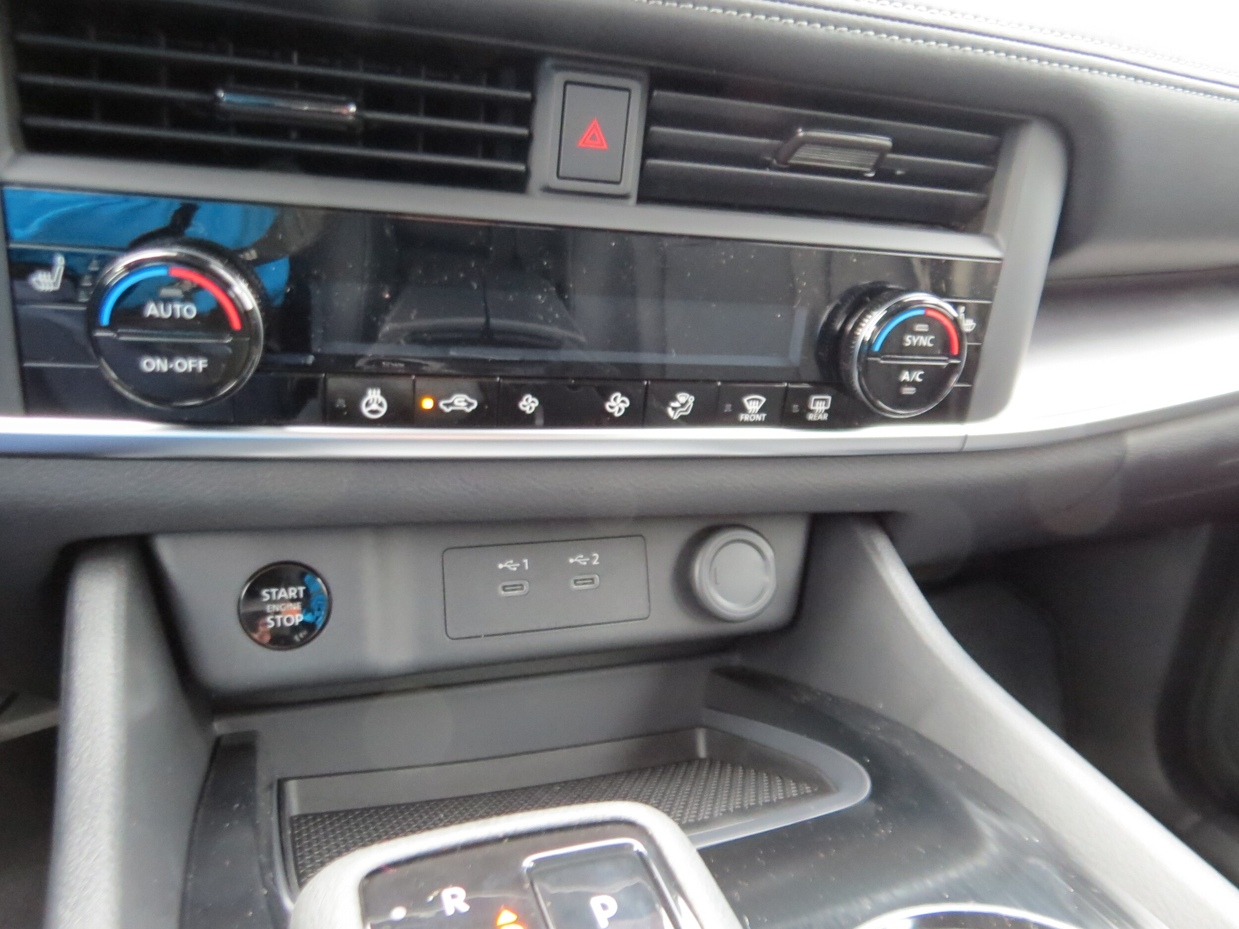 2026 Nissan Rogue Dark Armor Everest White Pearl Tricoat at Griffin Nissan