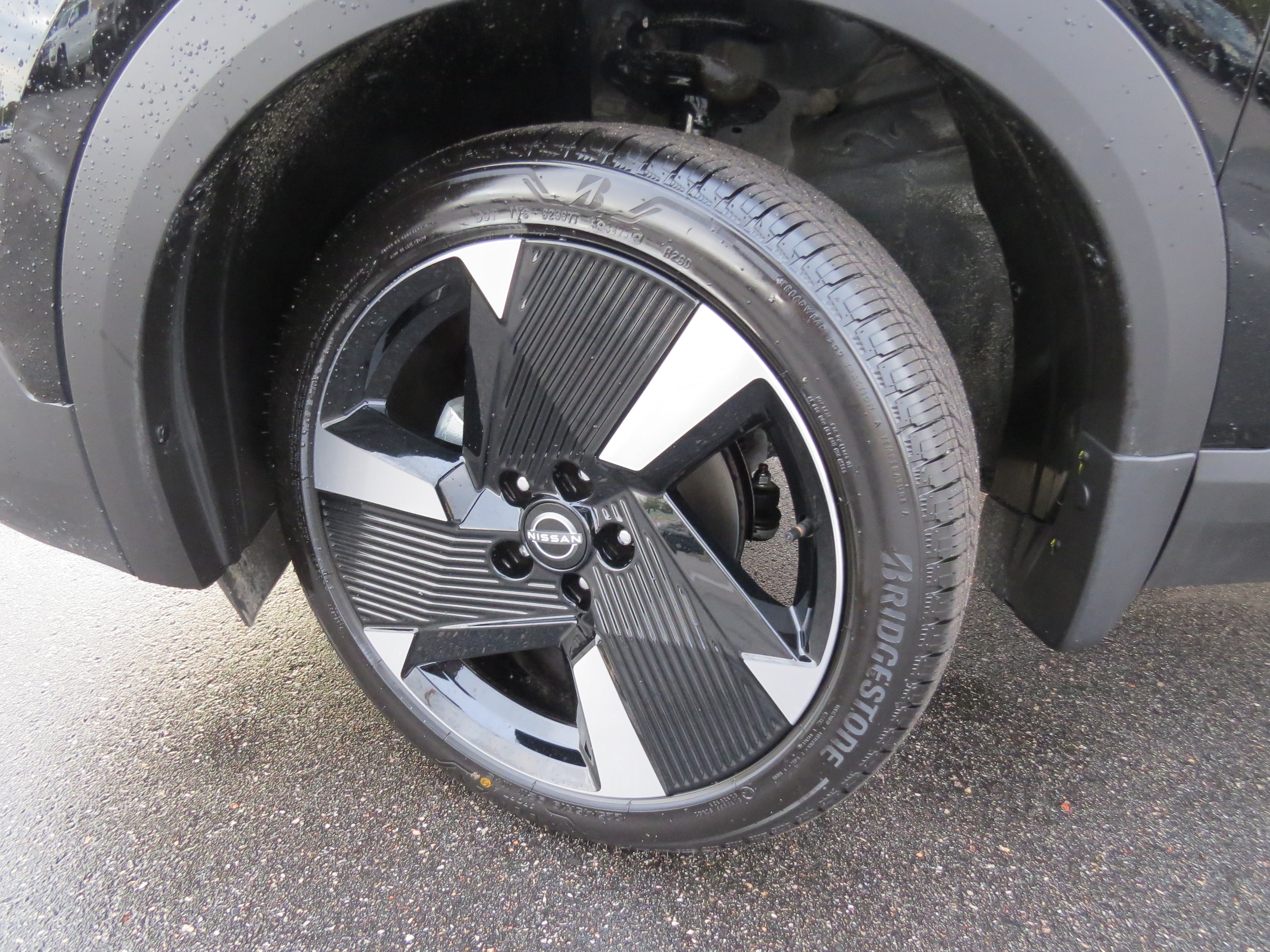 2026 Nissan Kicks SR Super Black at Griffin Nissan