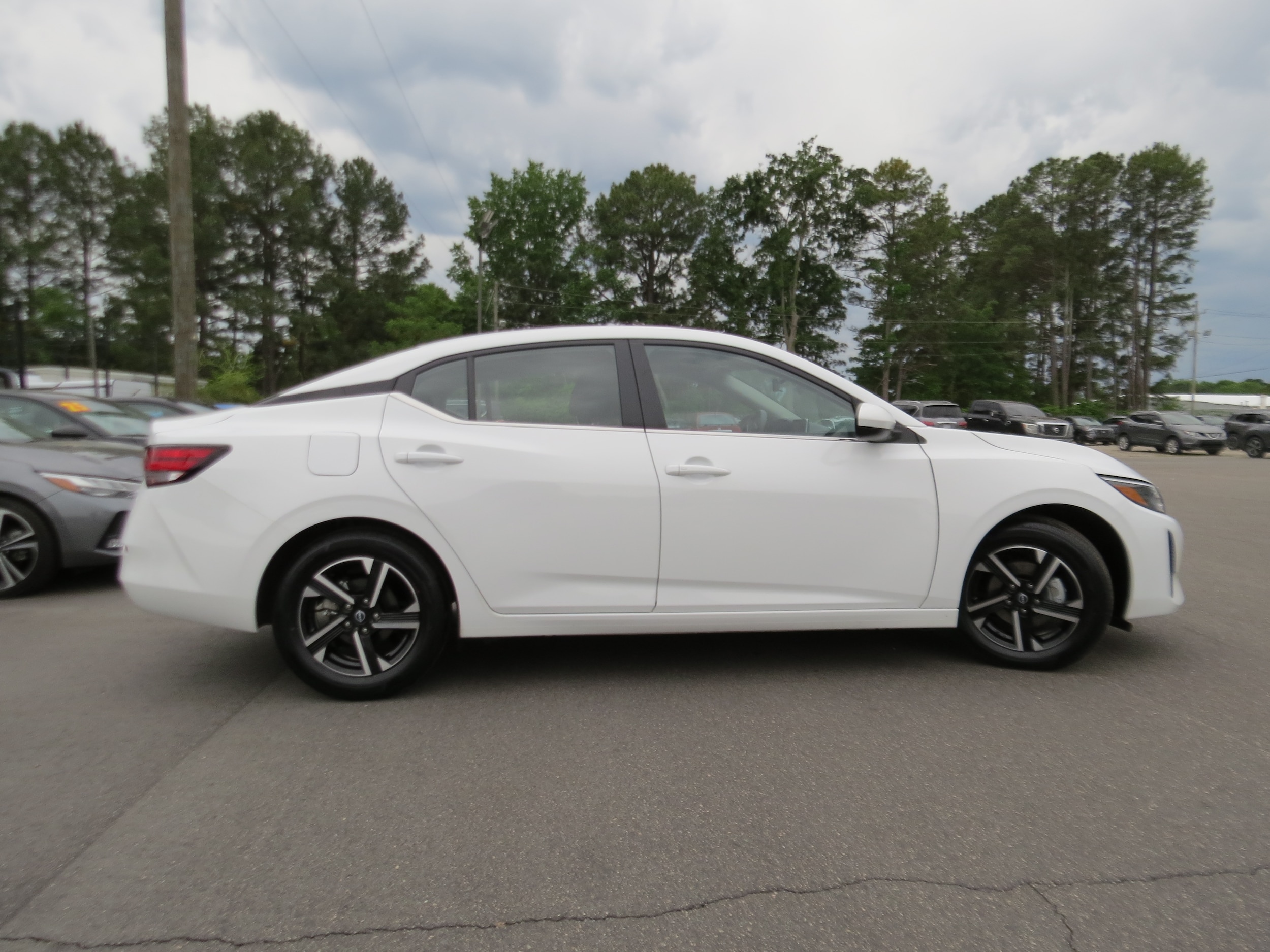 2025 Nissan Sentra SV Fresh Powder at Griffin CDJR