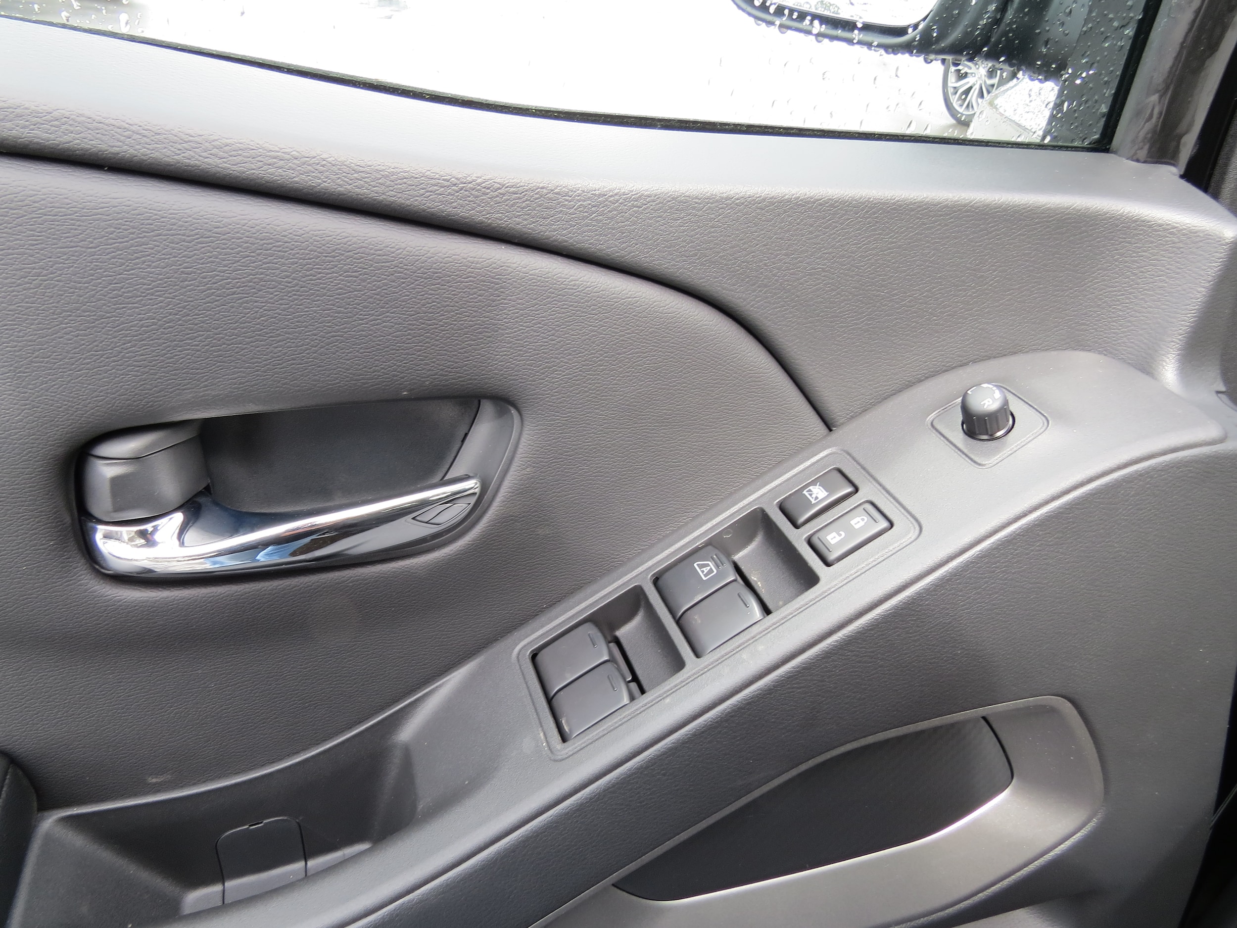 2025 Nissan Frontier SV Super Black at Griffin Nissan