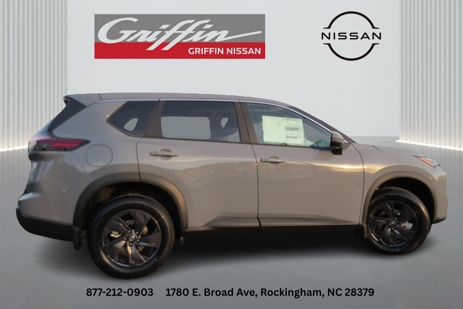 2026 Nissan Rogue SV - 5