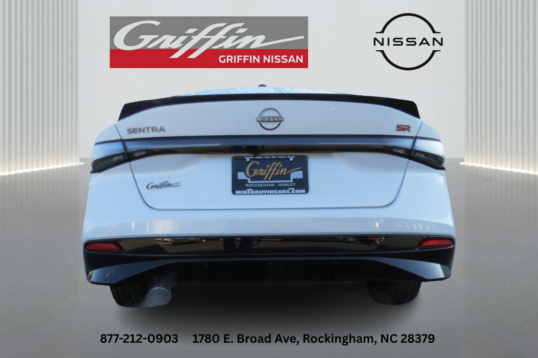 2026 Nissan Sentra SR Aspen White Tricoat/Super Black at Griffin Nissan