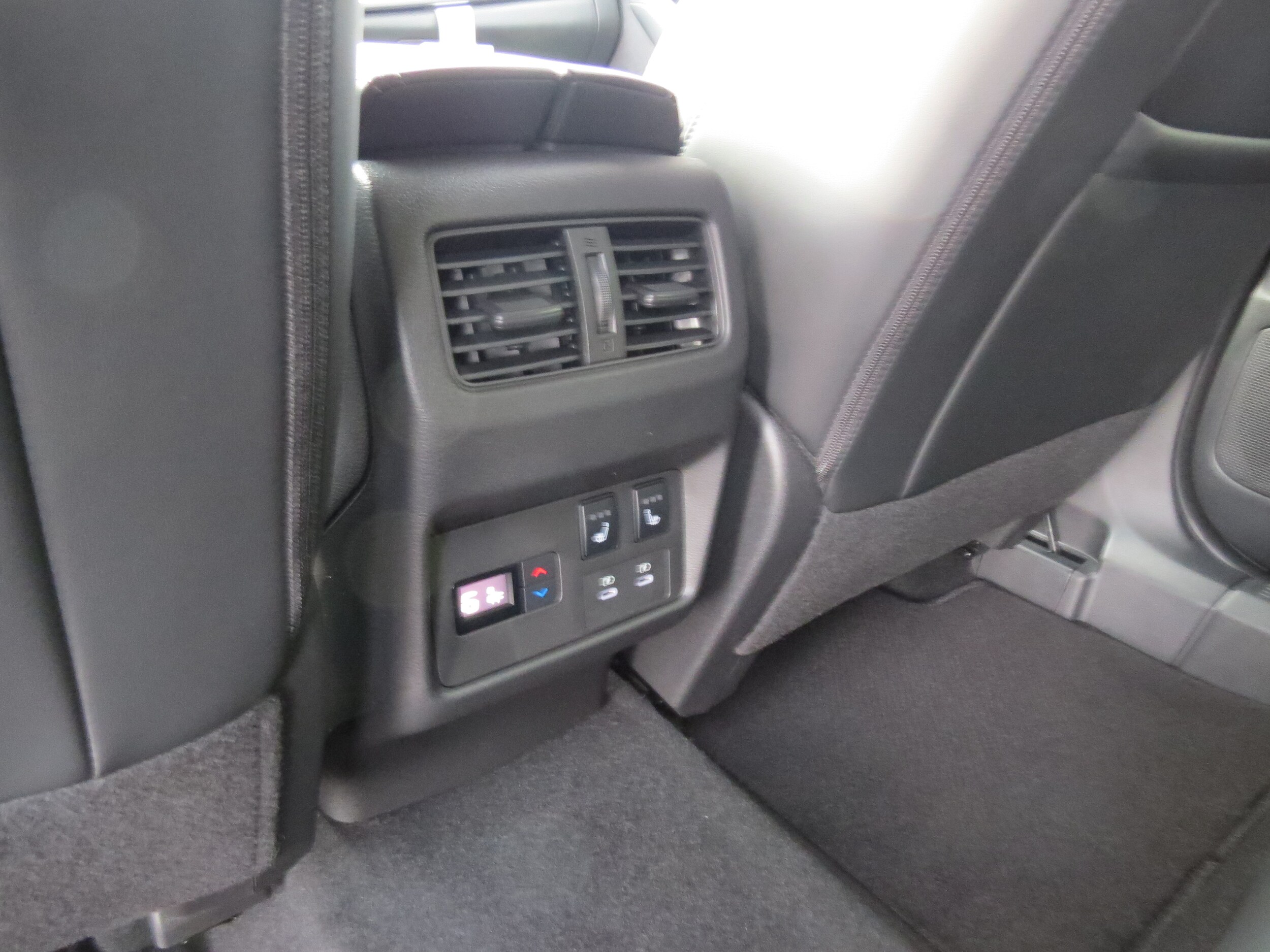 2026 Nissan Rogue Platinum Super Black at Griffin Nissan