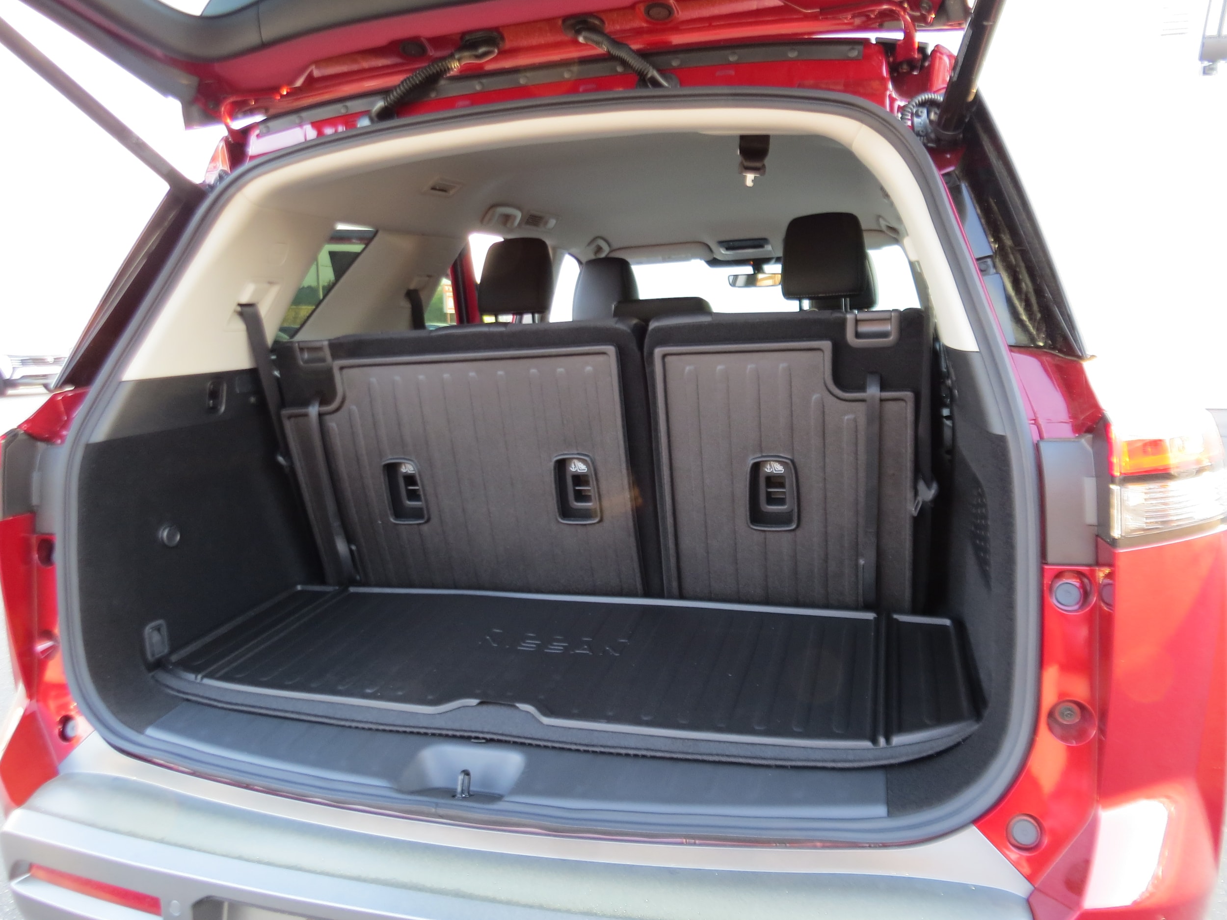 2026 Nissan Pathfinder SL Scarlet Ember Tintcoat at Griffin Nissan