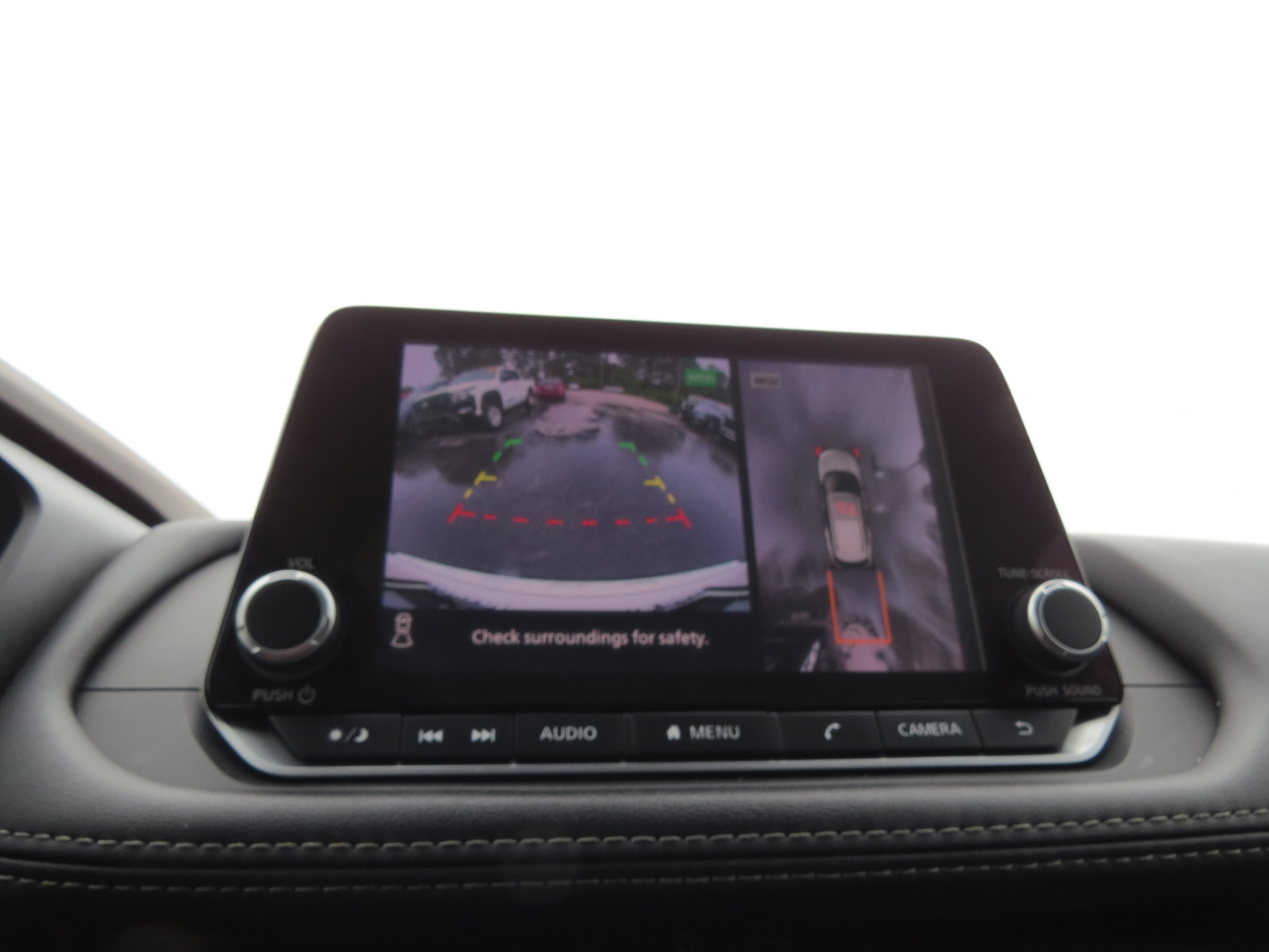 2023 Nissan Rogue SL Pearl White Tricoat at Griffin Nissan