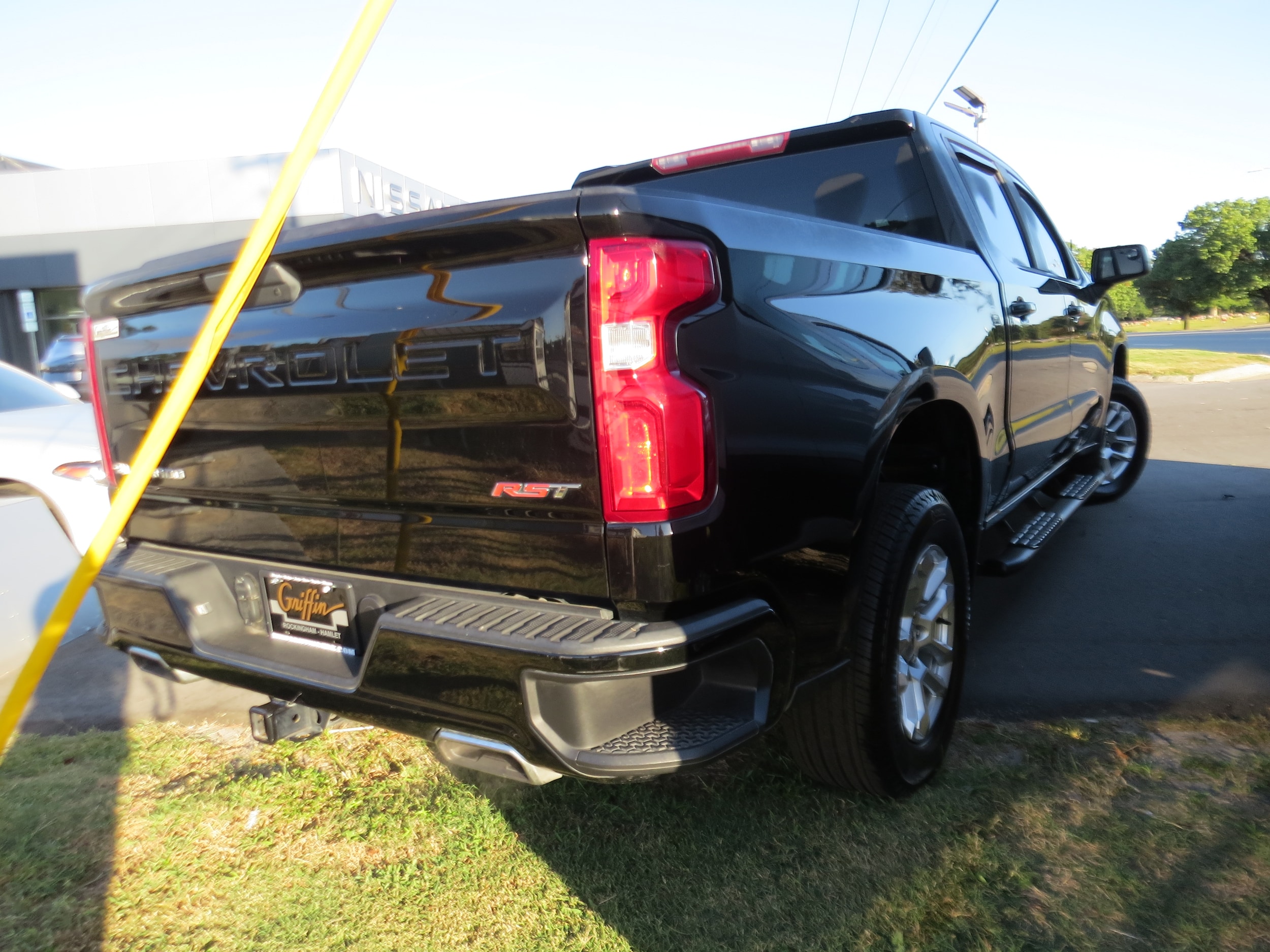 2020 Chevrolet Silverado 1500 RST - 3