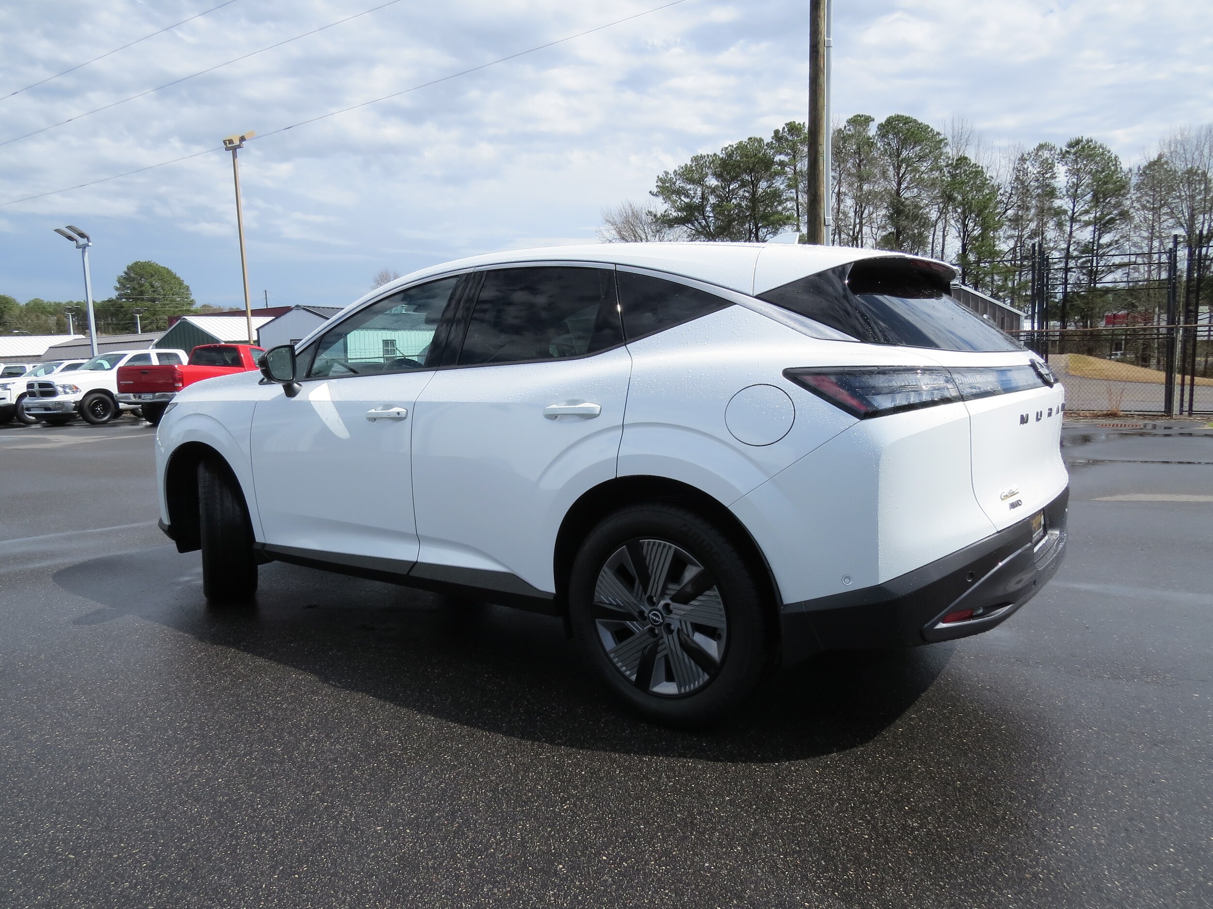 2025 Nissan Murano SL - 3