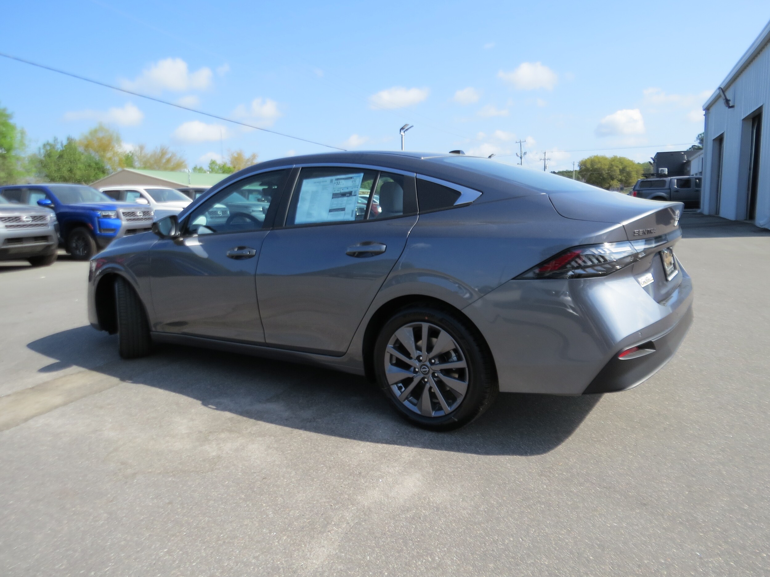 2026 Nissan Sentra SL Gun at Burns Honda