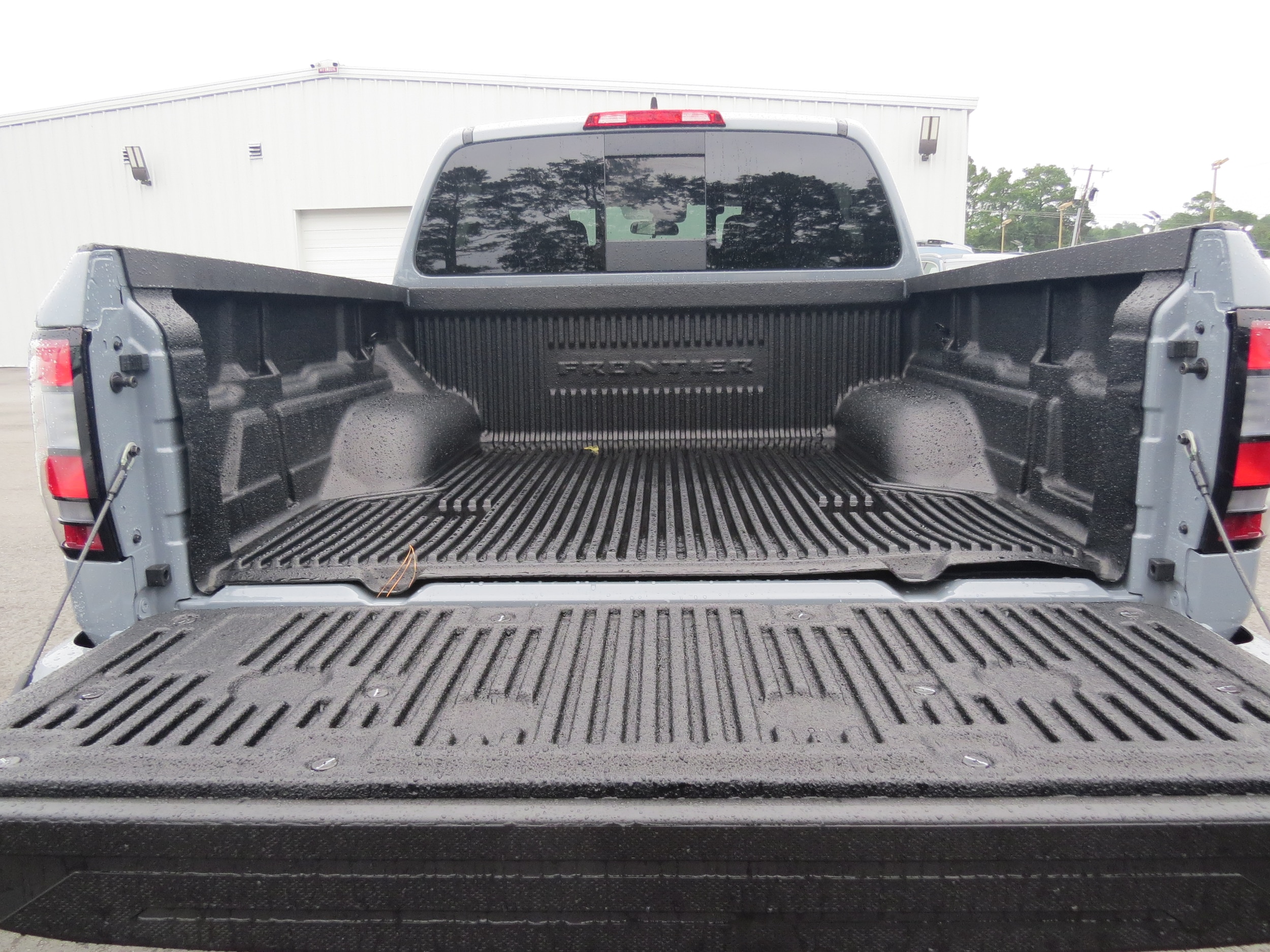 2025 Nissan Frontier PRO-X - 11