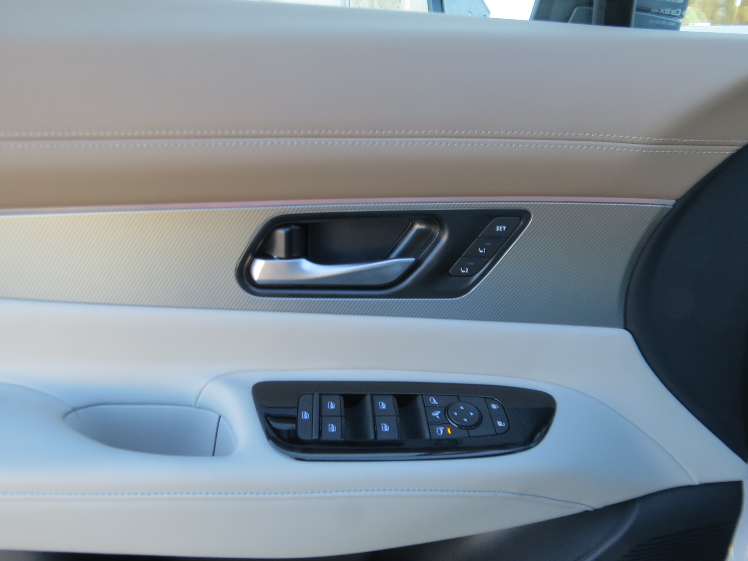 2026 Nissan Murano Platinum Whtblk at Griffin Nissan