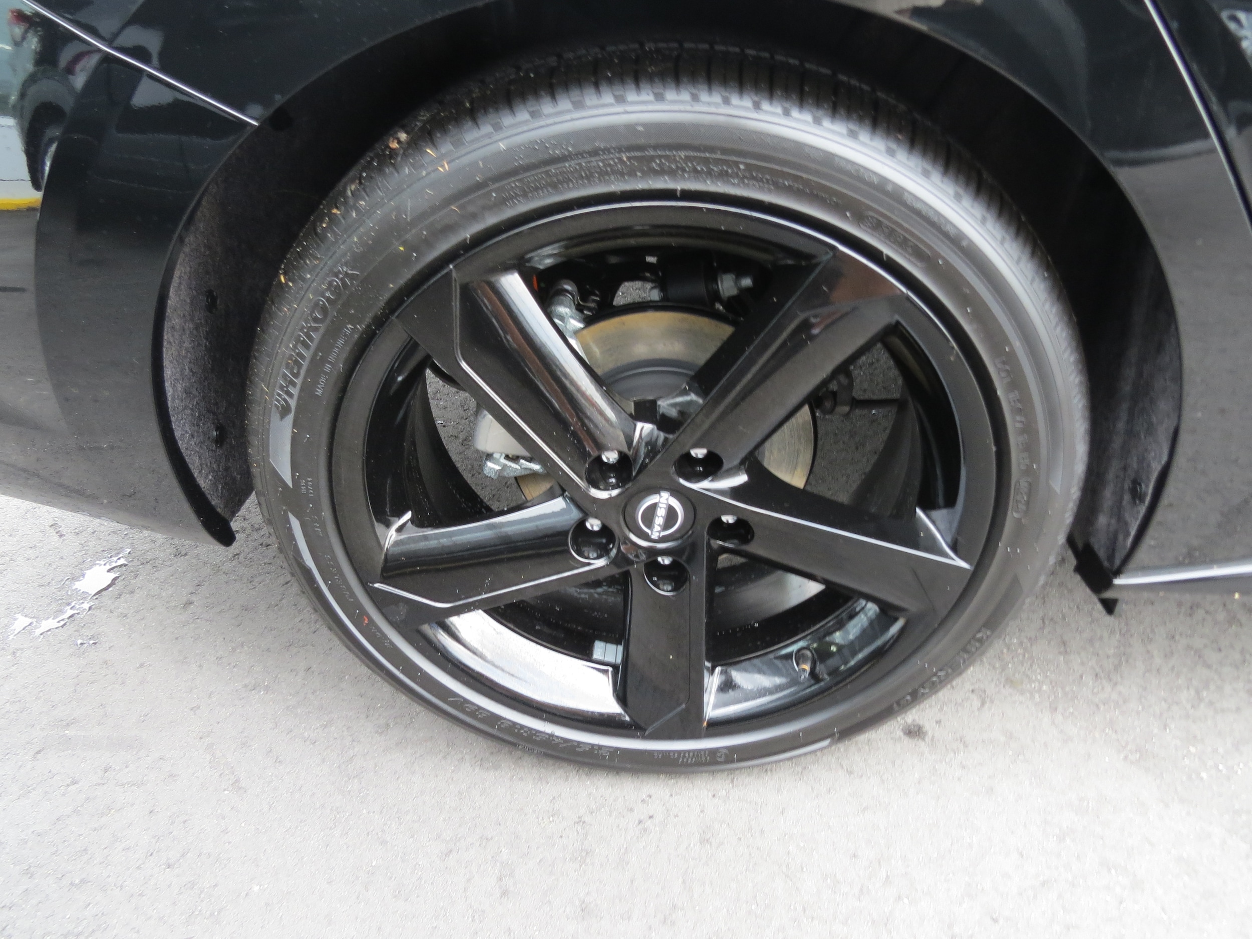 2025 Nissan Sentra SR Super Black at Griffin Nissan