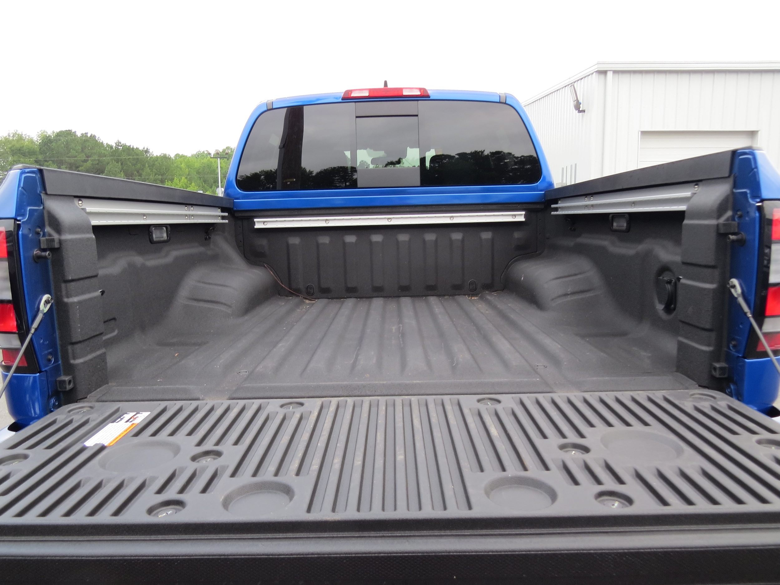 2025 Nissan Frontier SV Bluestone Pearl at Griffin Nissan